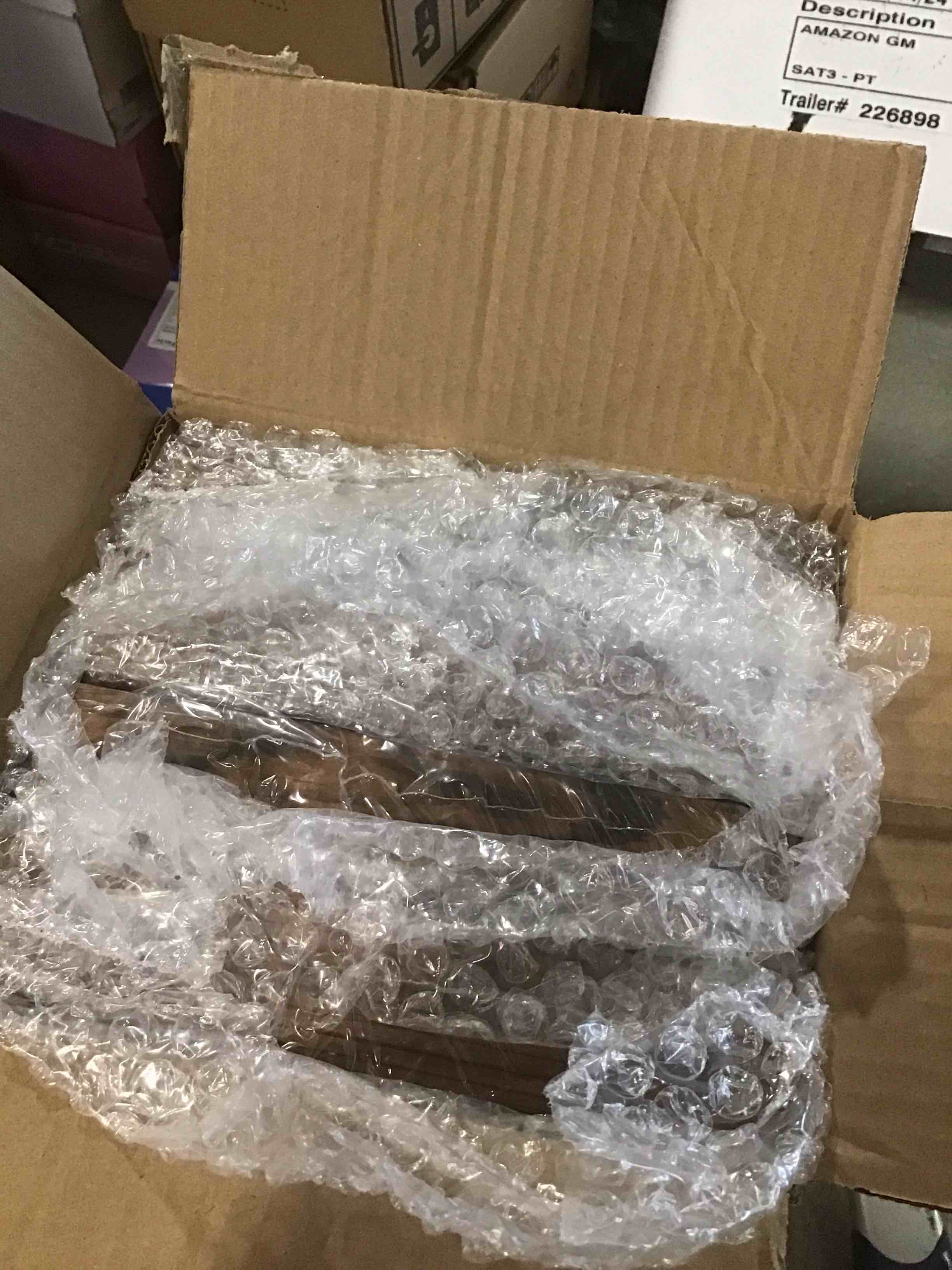 https://s3.amazonaws.com/lotting-images-prod/bidfta/PPE0490848_1729167308069.jpeg