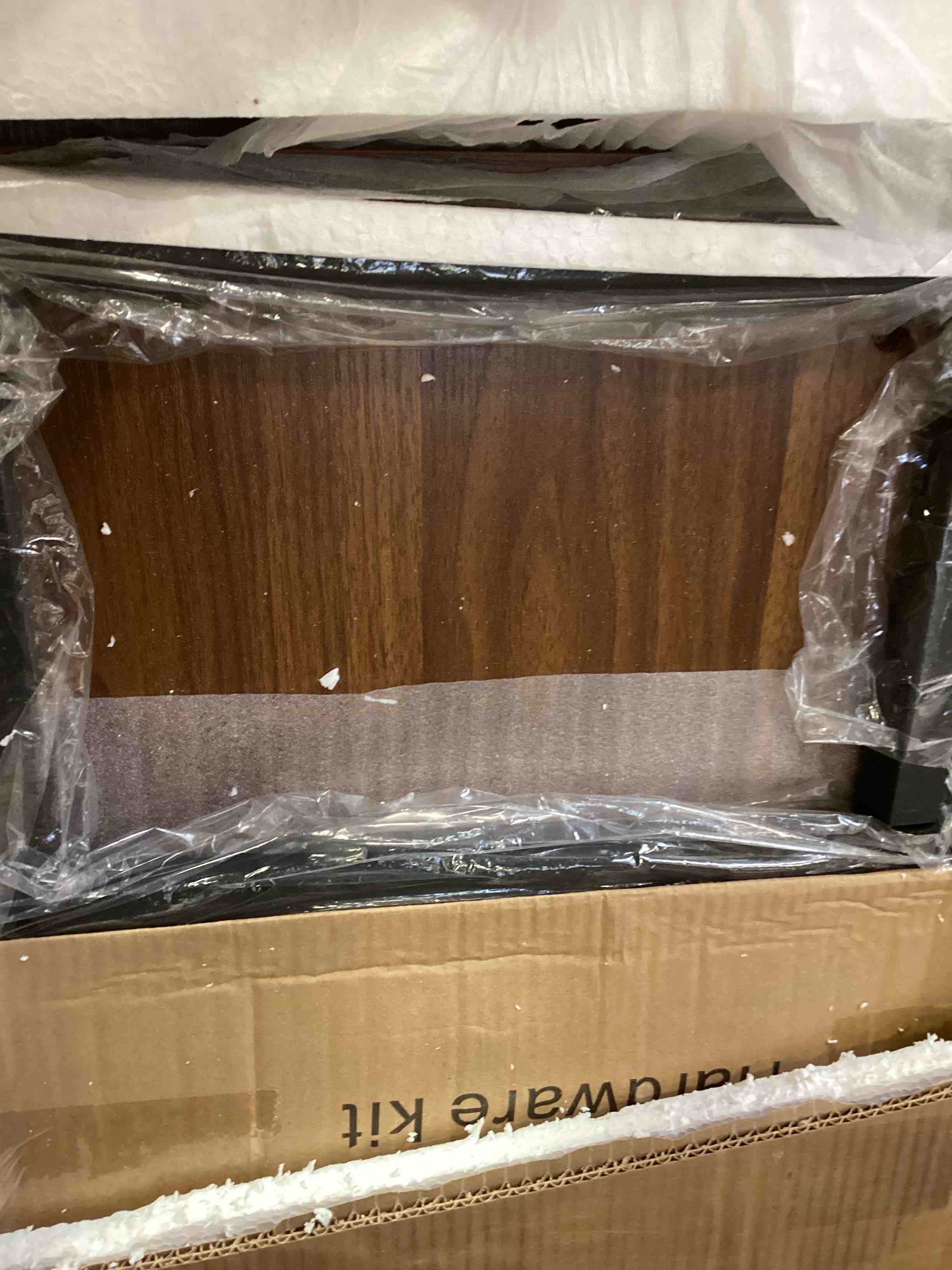 https://s3.amazonaws.com/lotting-images-prod/bidfta/PPE0495220_1730217105537.jpeg