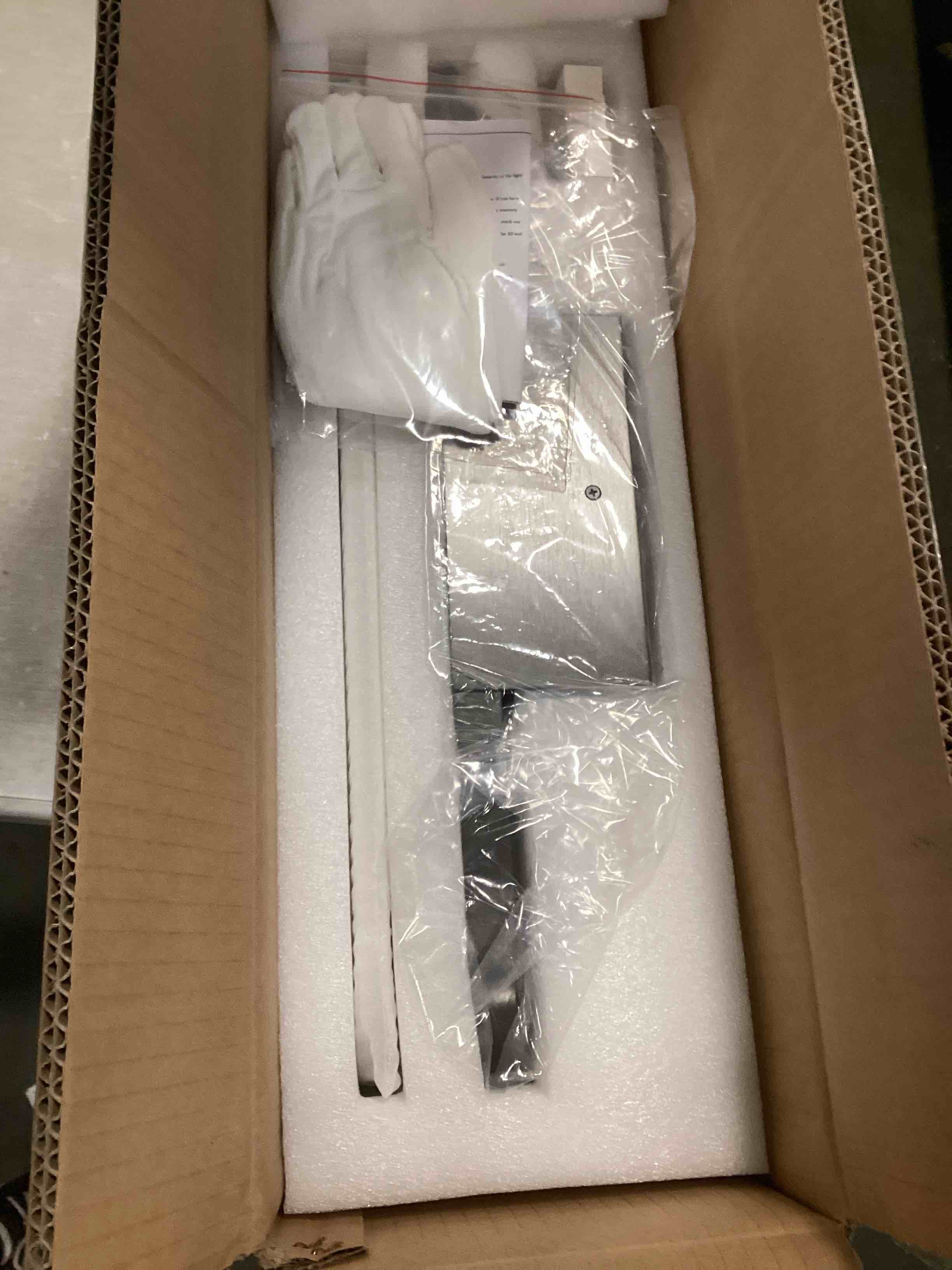 https://s3.amazonaws.com/lotting-images-prod/bidfta/PPE0496595_1732134714493.jpeg