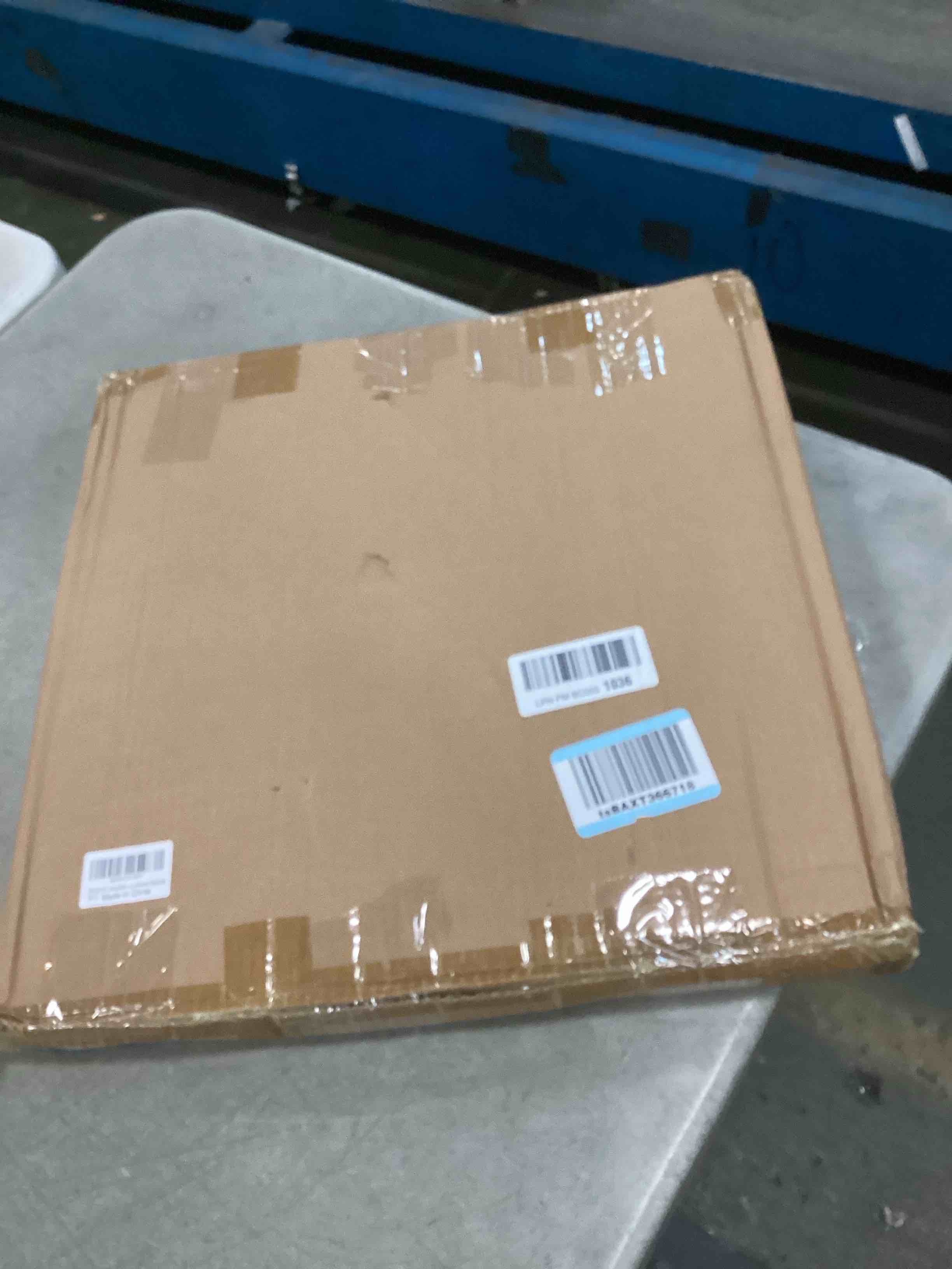 https://s3.amazonaws.com/lotting-images-prod/bidfta/PPE0497559_1731681461413.jpeg