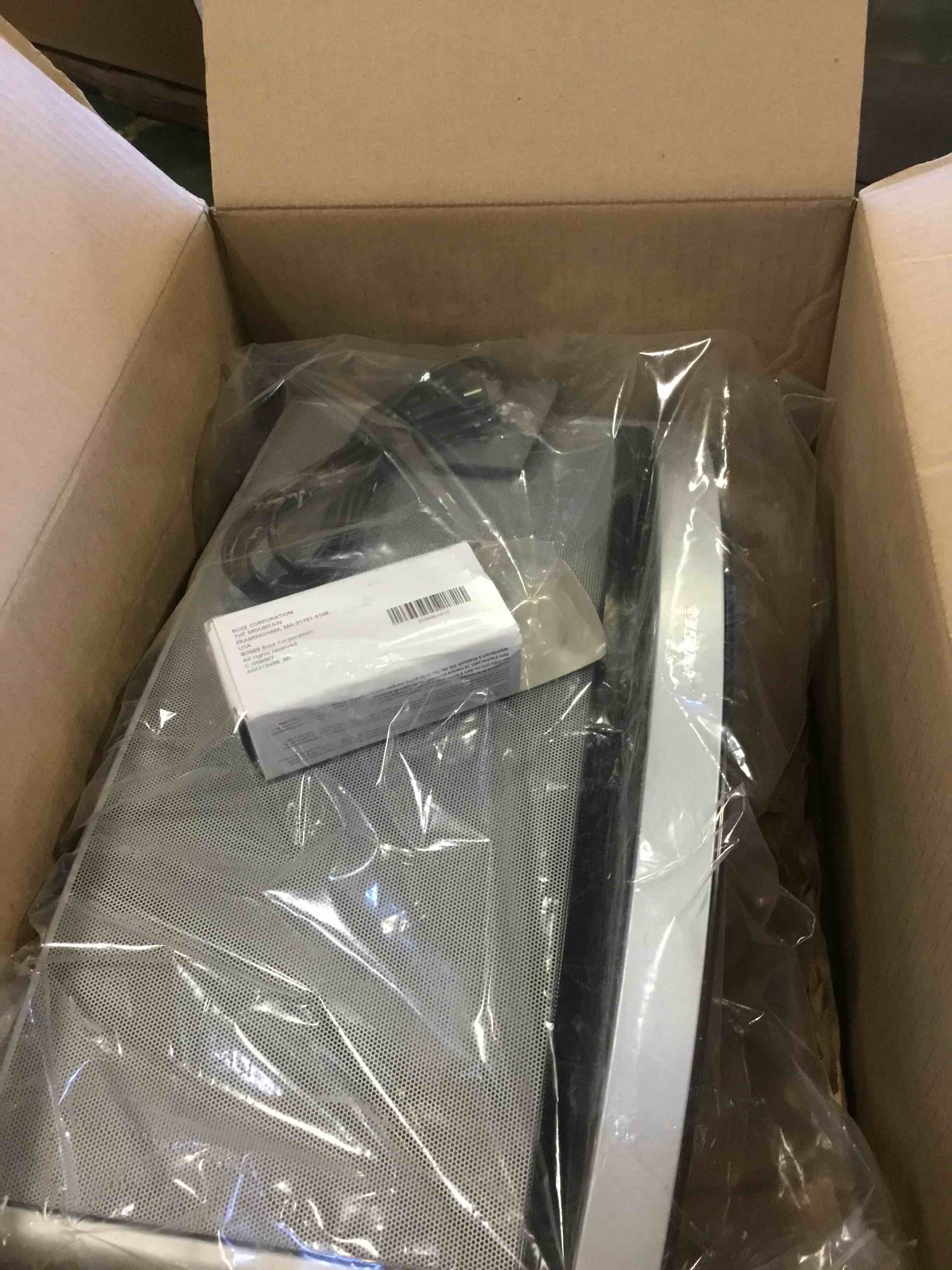https://s3.amazonaws.com/lotting-images-prod/bidfta/PPE0499031_1729791129146.jpeg