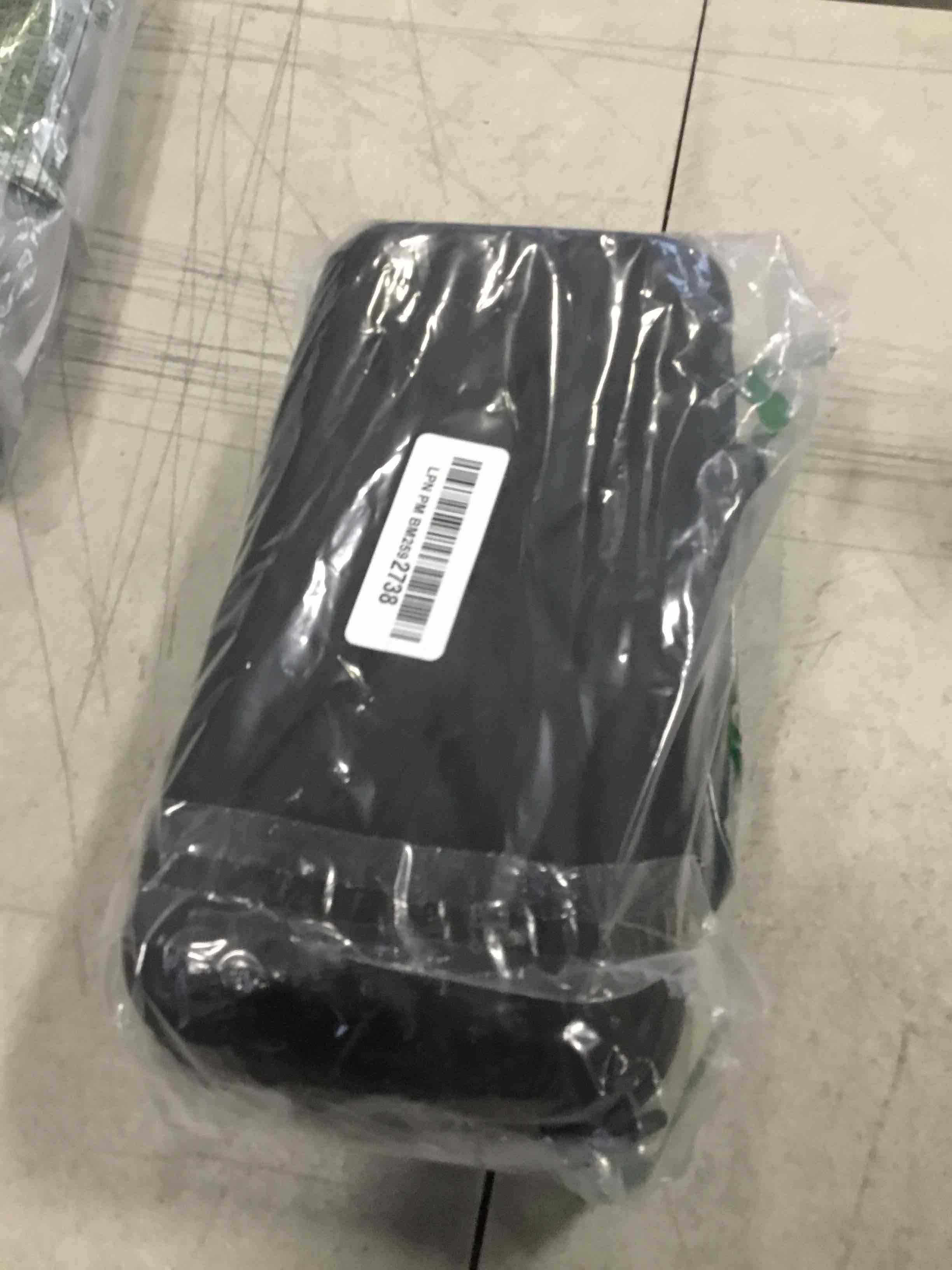https://s3.amazonaws.com/lotting-images-prod/bidfta/PPE0499219_1729771250963.jpeg