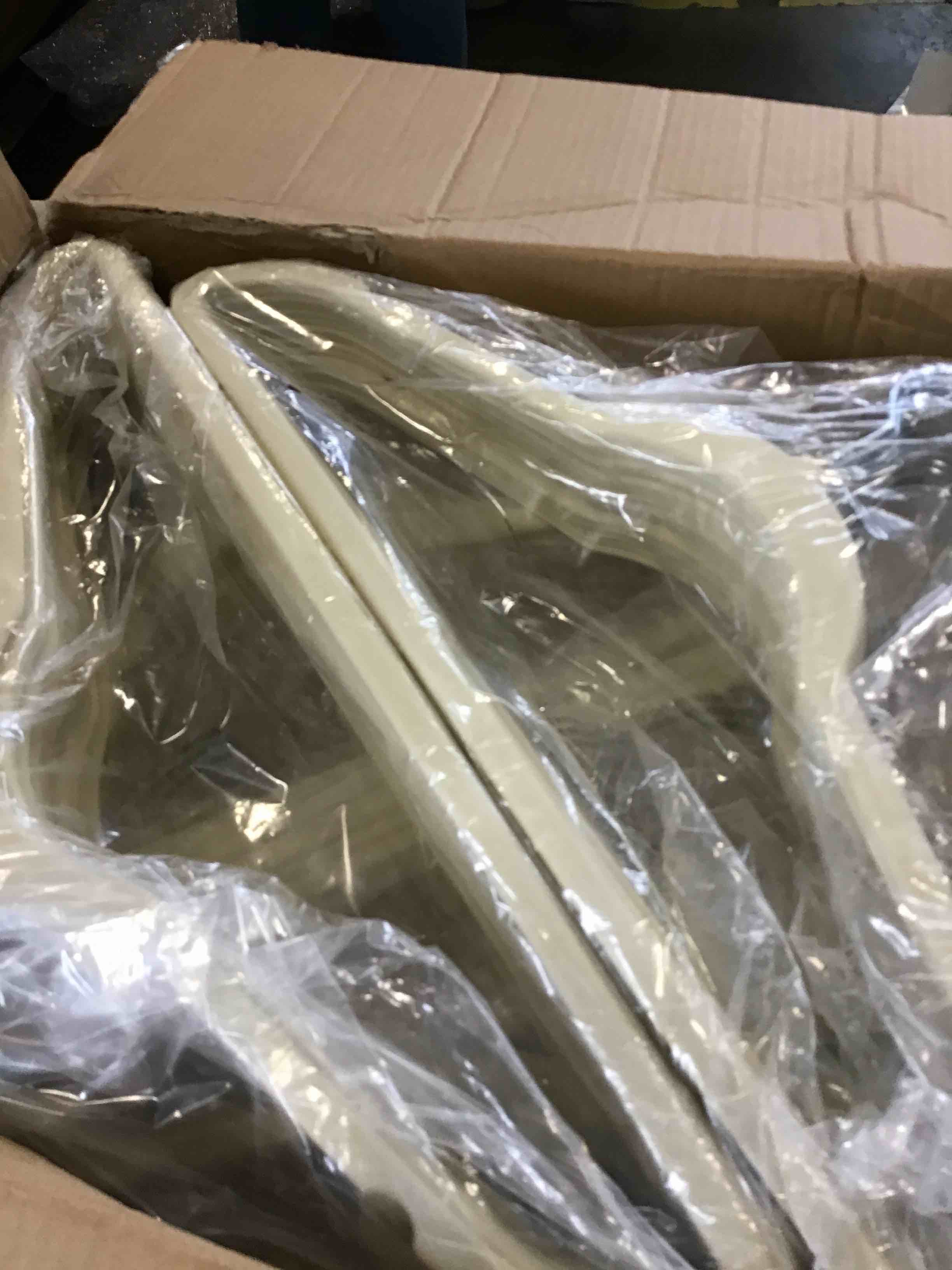 https://s3.amazonaws.com/lotting-images-prod/bidfta/PPE0499258_1729712919720.jpeg