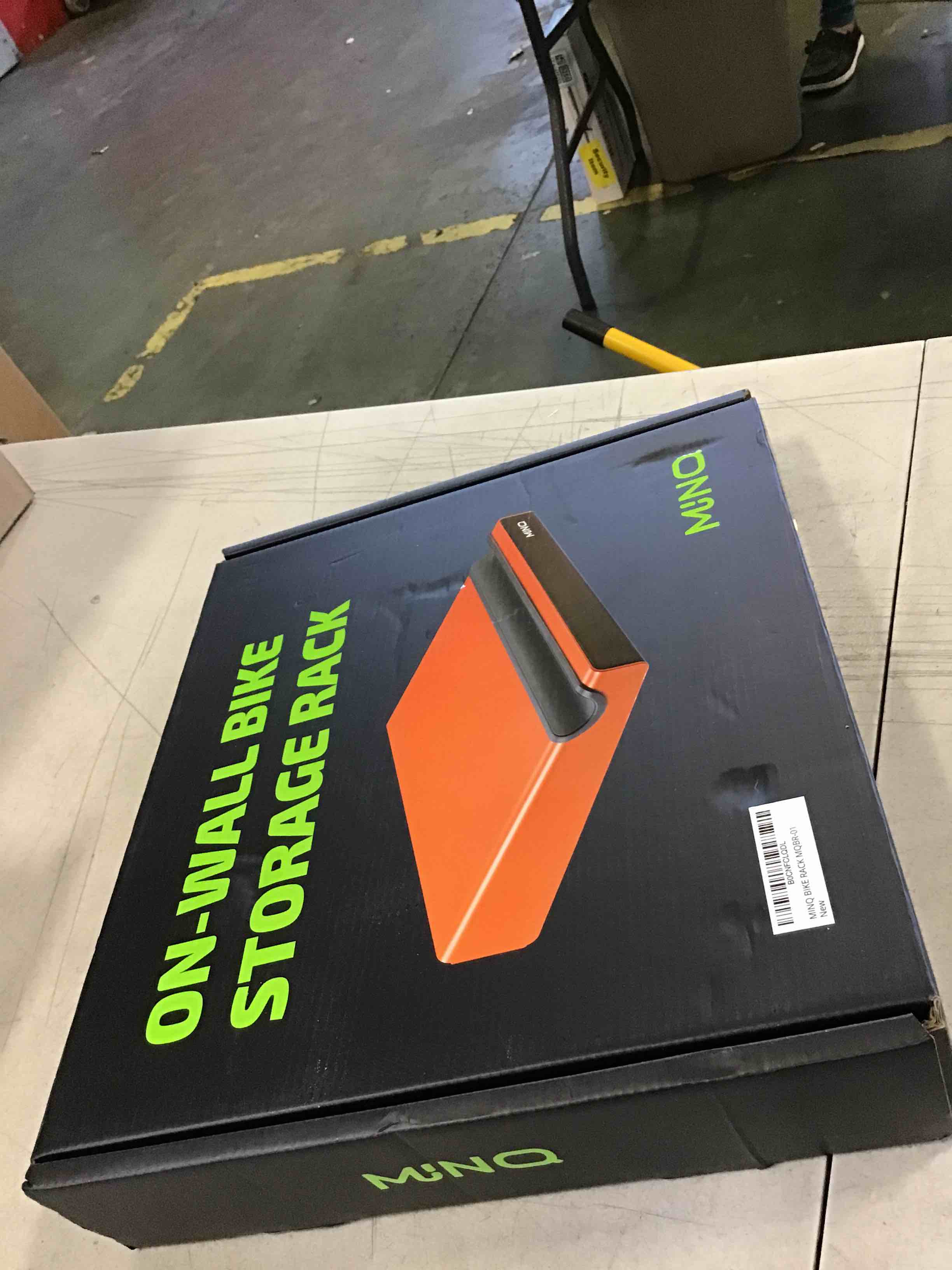 https://s3.amazonaws.com/lotting-images-prod/bidfta/PPE0499340_1729704256804.jpeg
