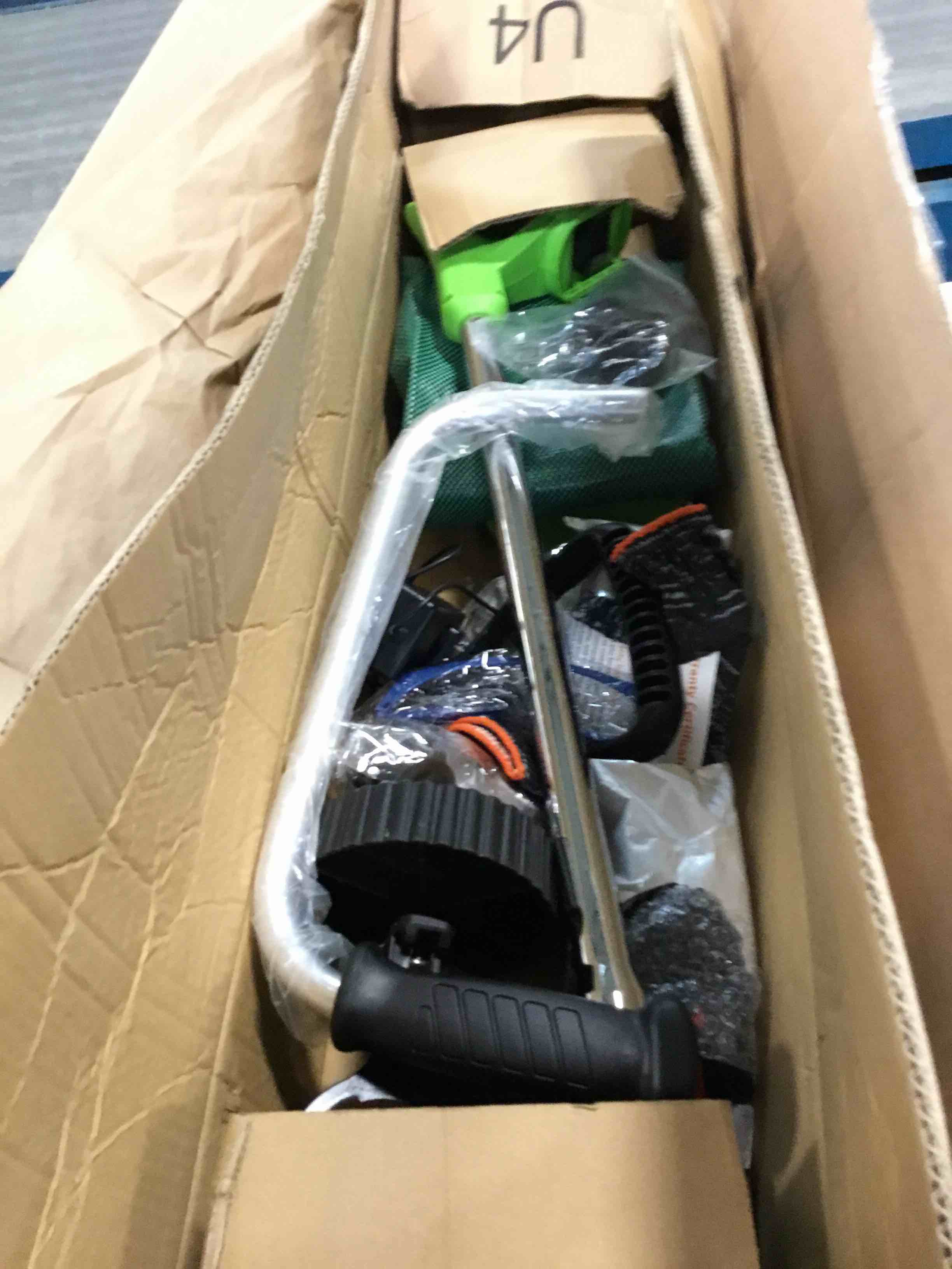 https://s3.amazonaws.com/lotting-images-prod/bidfta/PPE0500289_1730495087949.jpeg
