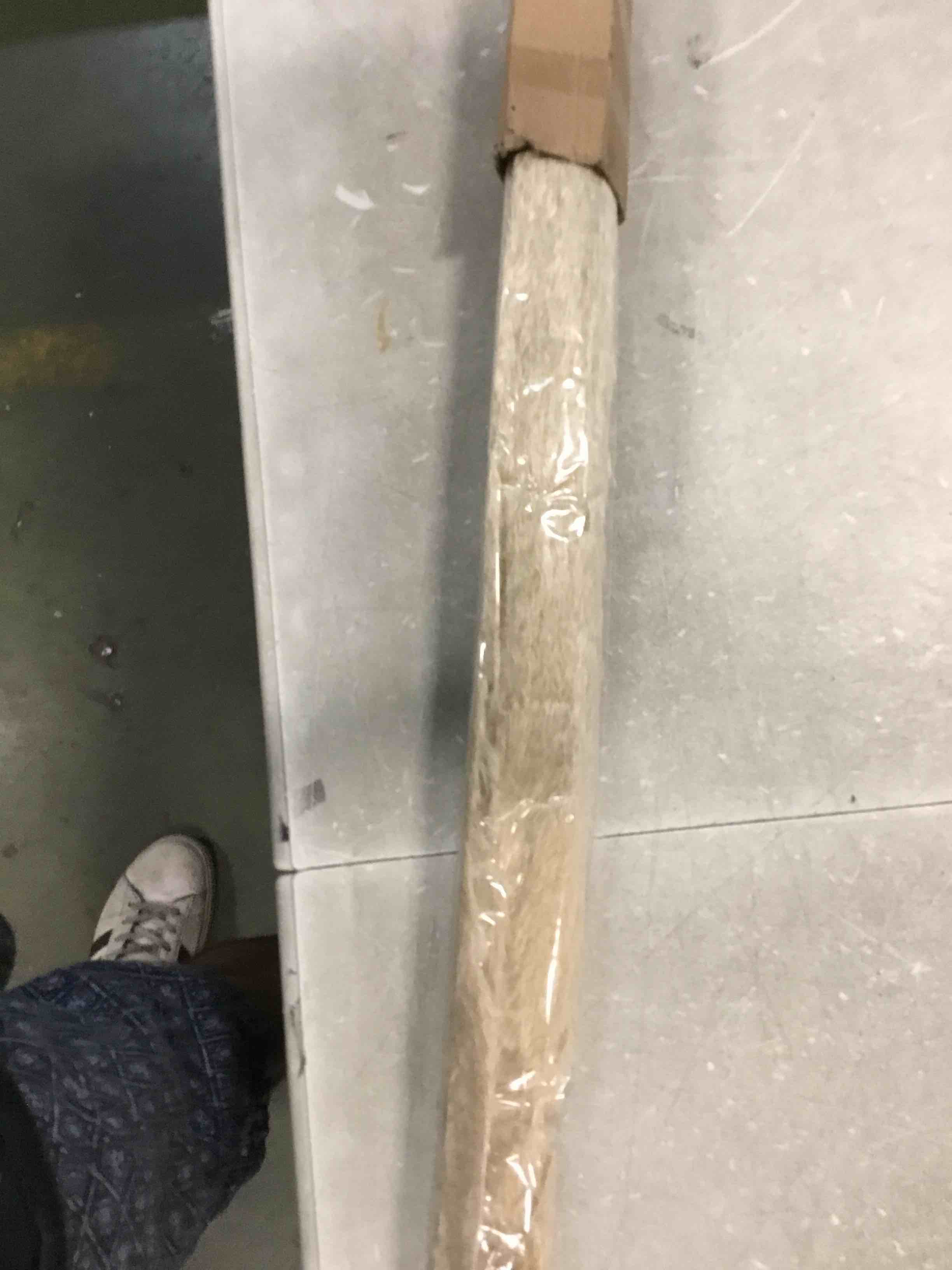 https://s3.amazonaws.com/lotting-images-prod/bidfta/PPE0500903_1730169846484.jpeg