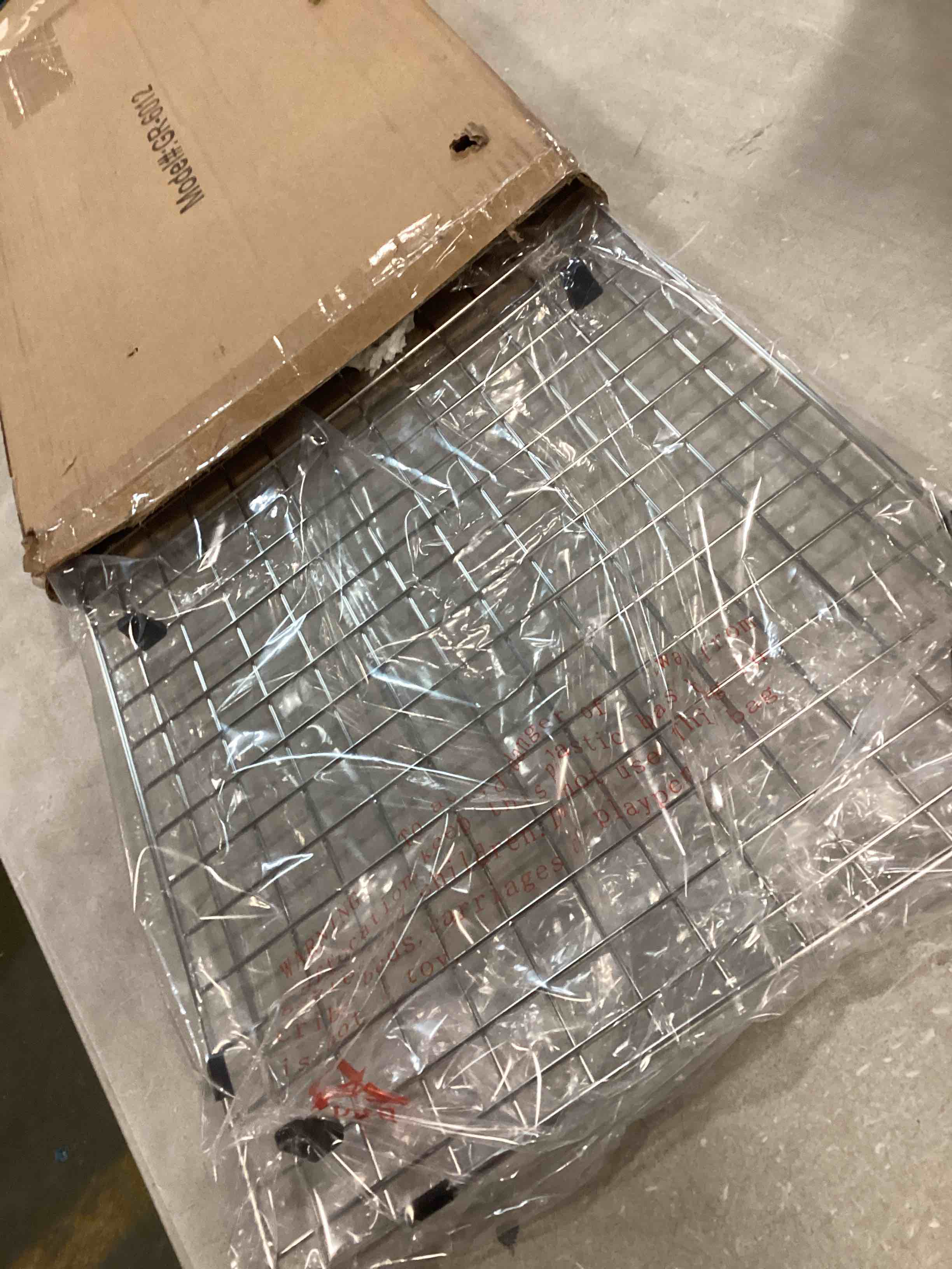 https://s3.amazonaws.com/lotting-images-prod/bidfta/PPE0501448_1729809332445.jpeg