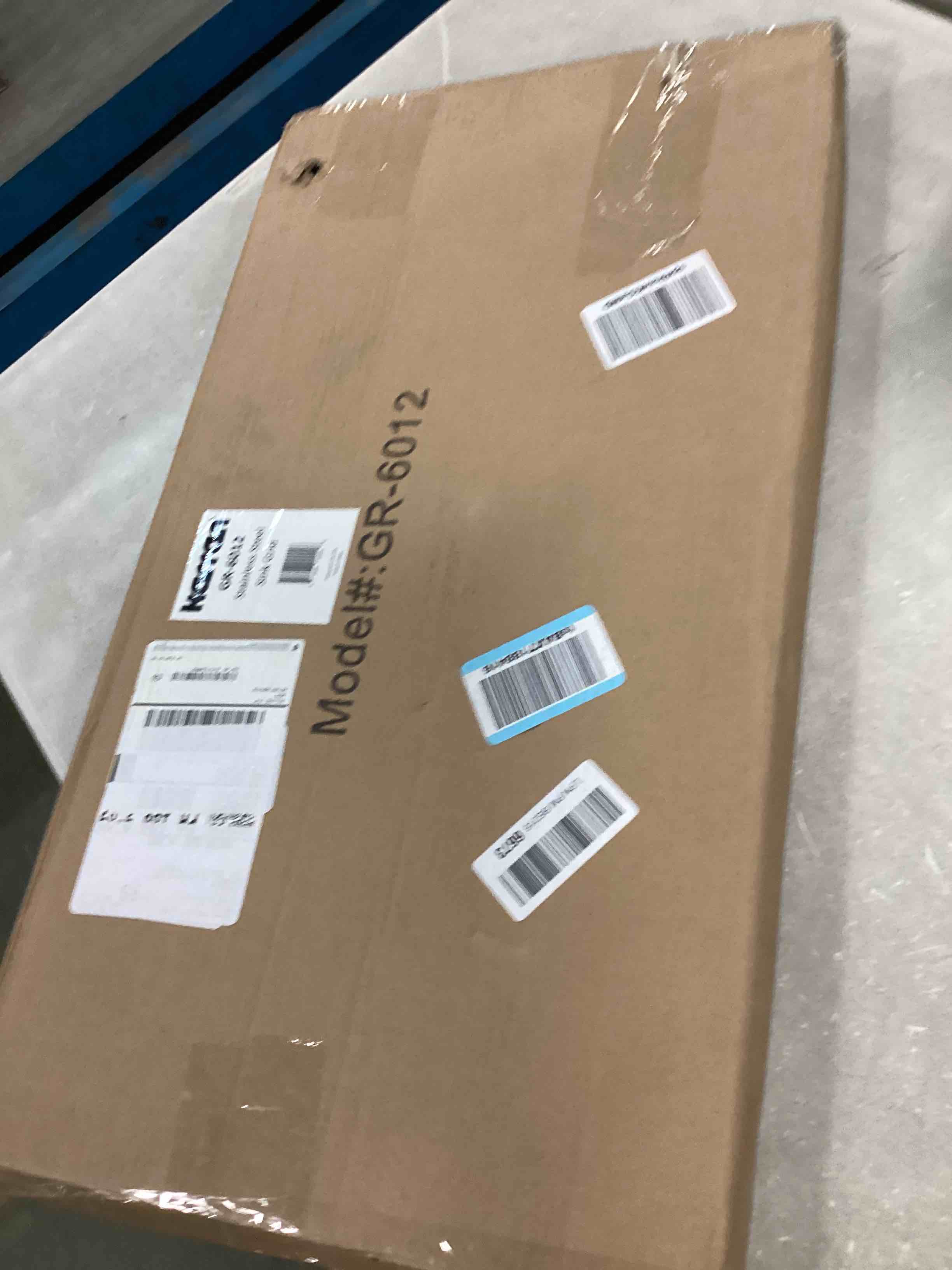 https://s3.amazonaws.com/lotting-images-prod/bidfta/PPE0501448_1729809345998.jpeg