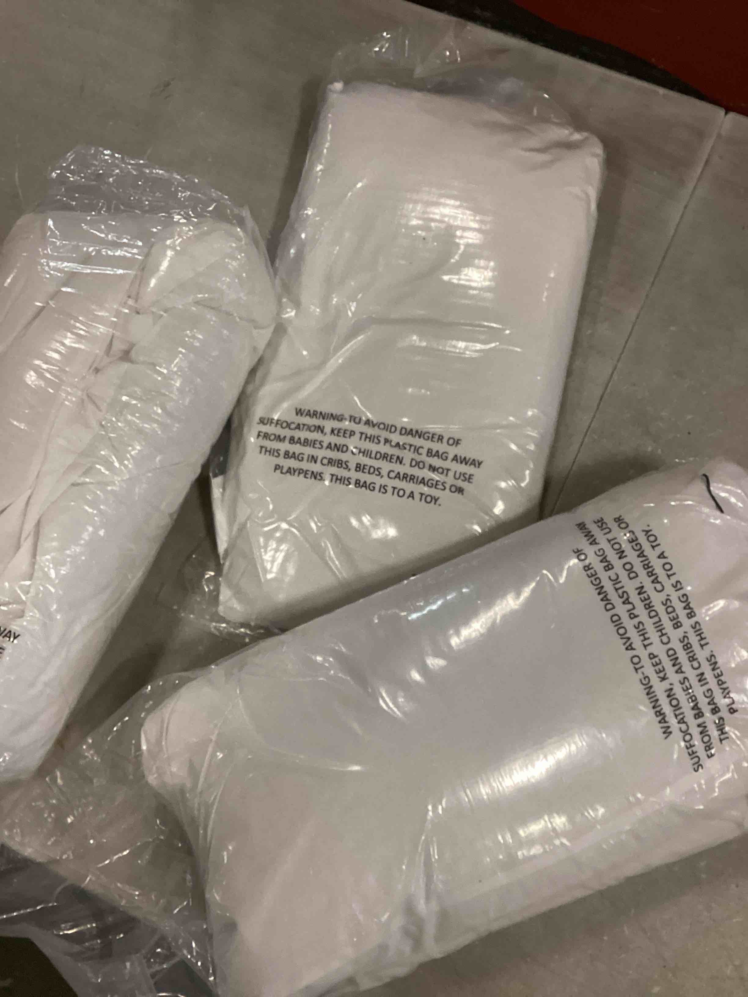https://s3.amazonaws.com/lotting-images-prod/bidfta/PPE0501472_1729806687506.jpeg