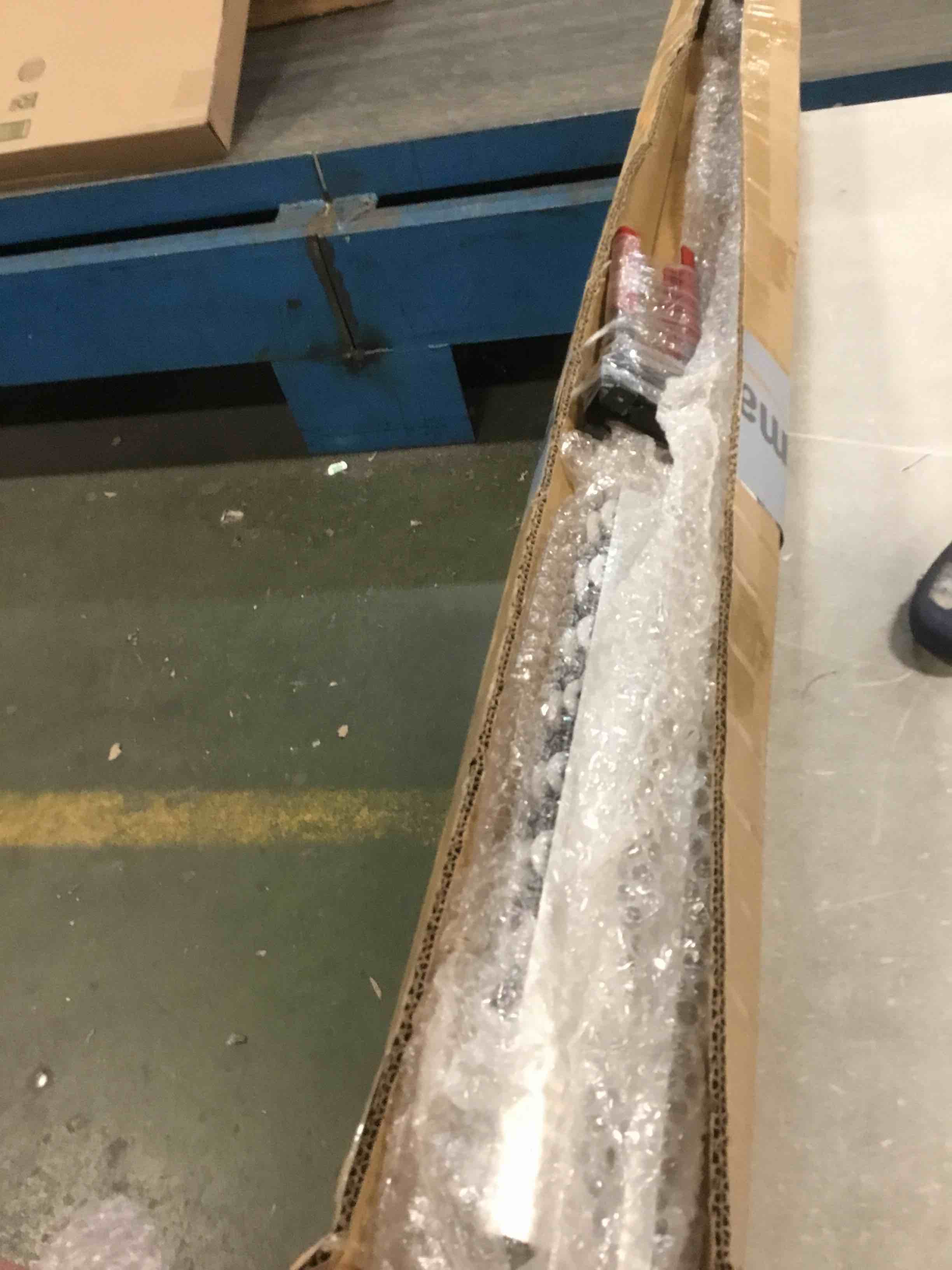 https://s3.amazonaws.com/lotting-images-prod/bidfta/PPE0501558_1729741696678.jpeg