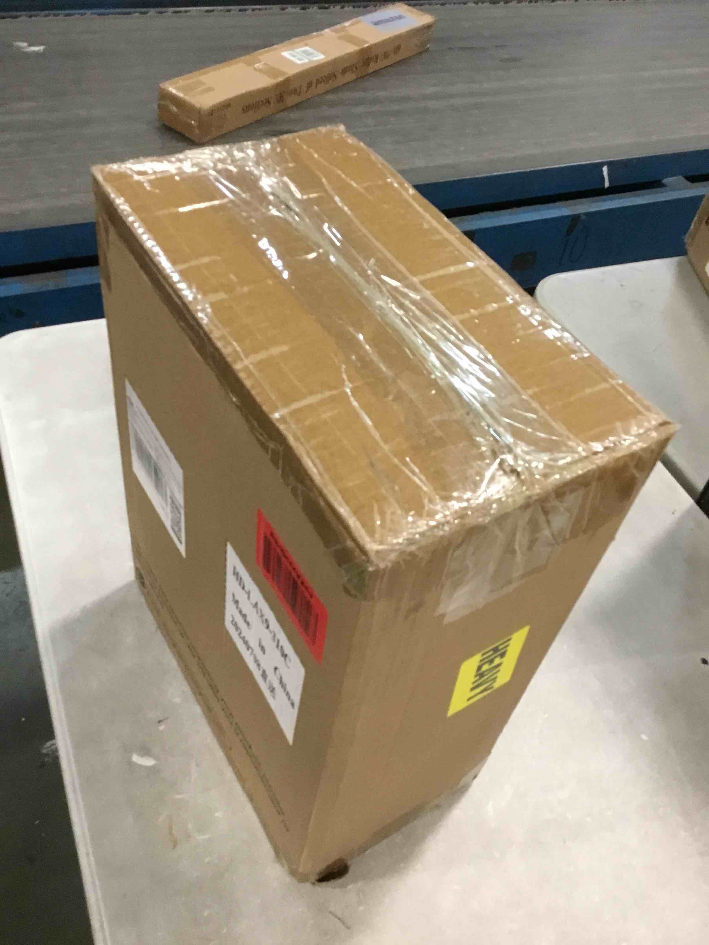 https://s3.amazonaws.com/lotting-images-prod/bidfta/PPE0501666_1729728600768.jpeg