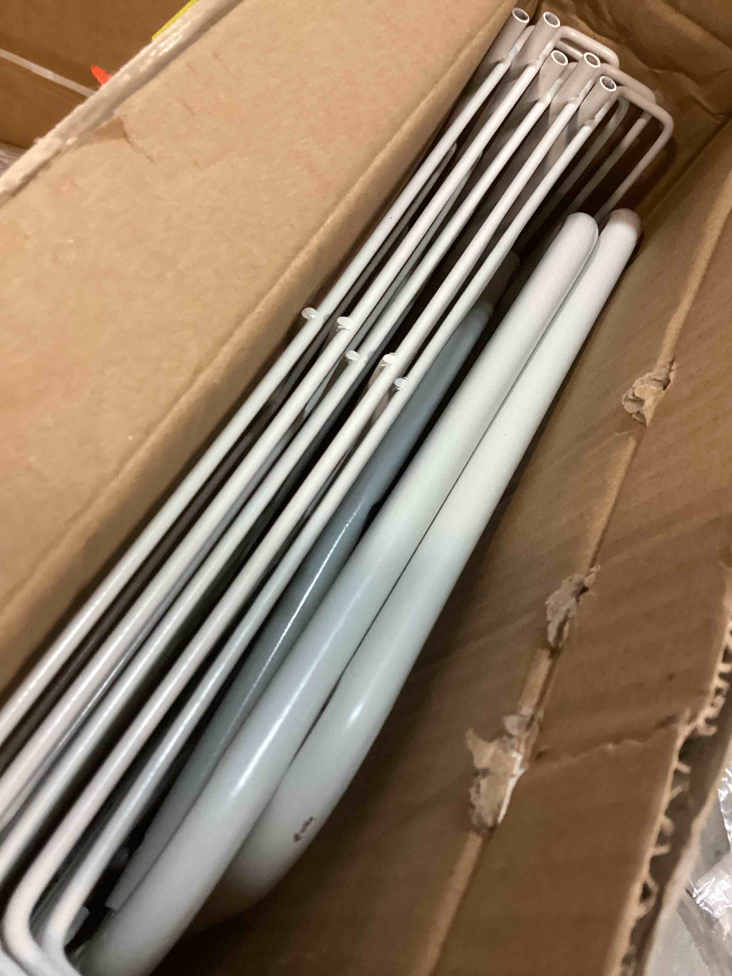 https://s3.amazonaws.com/lotting-images-prod/bidfta/PPE0502161_1729004839698.jpeg