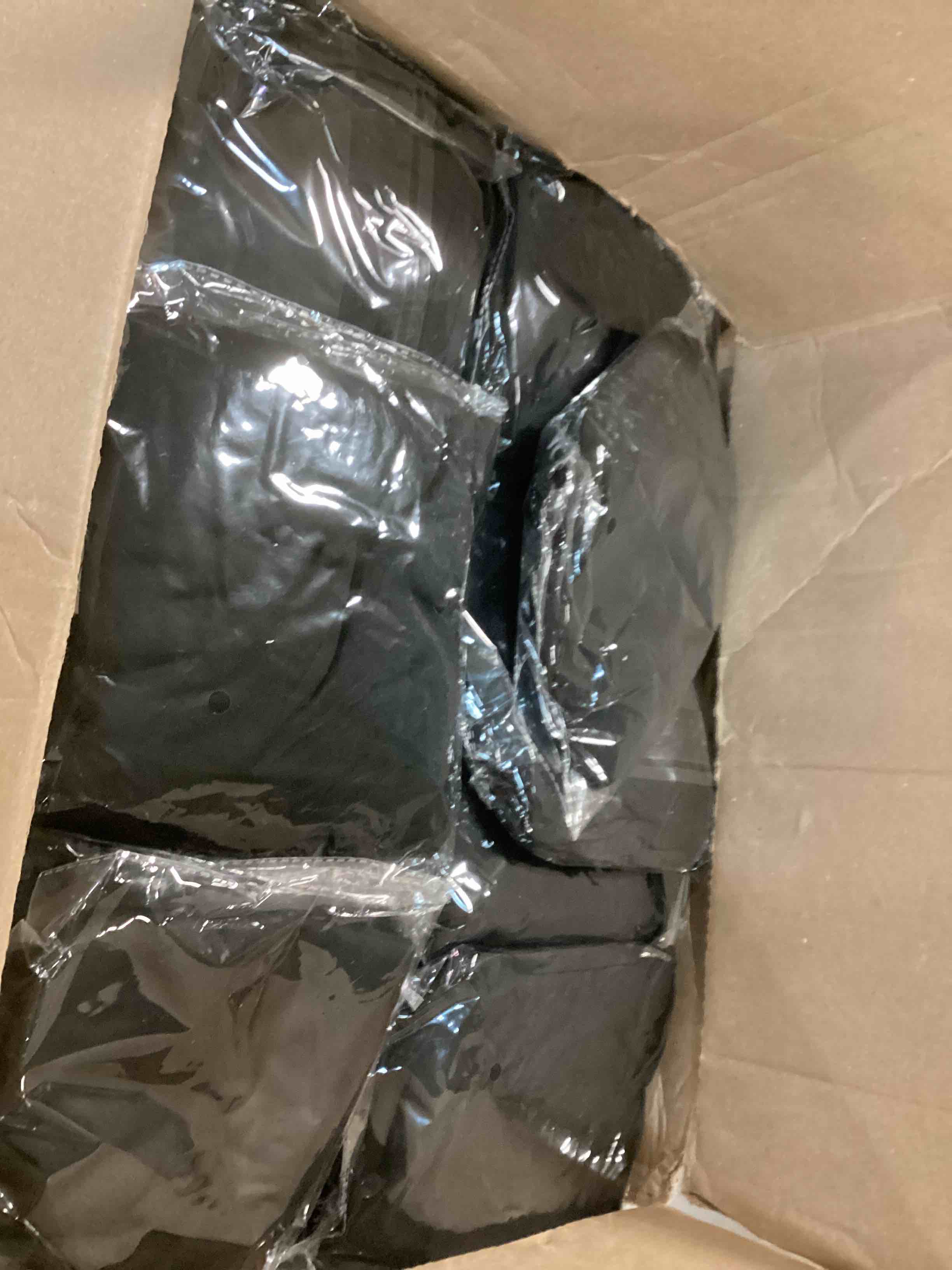 https://s3.amazonaws.com/lotting-images-prod/bidfta/PPE0502276_1729078118014.jpeg