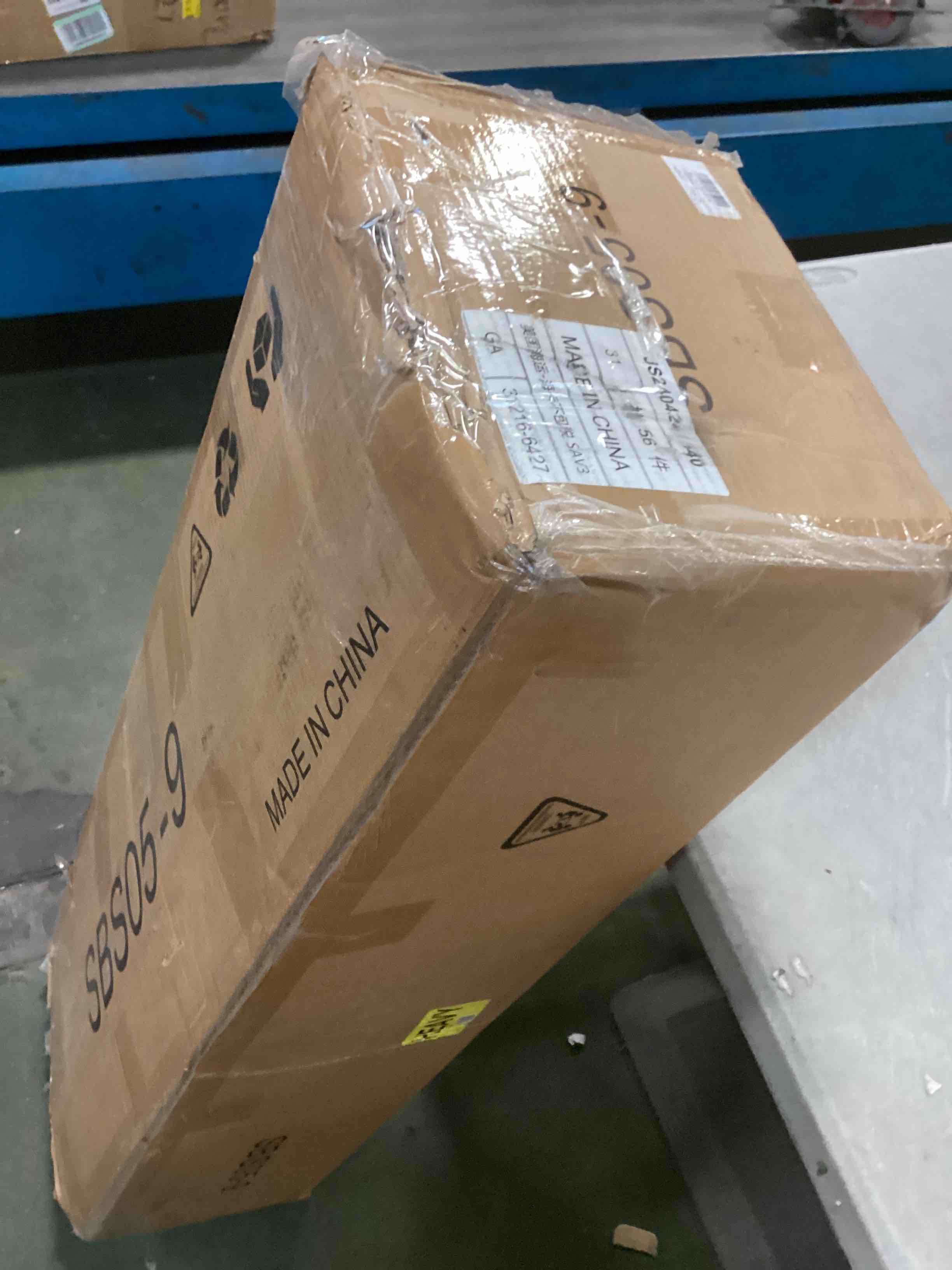 https://s3.amazonaws.com/lotting-images-prod/bidfta/PPE0502318_1729081516166.jpeg