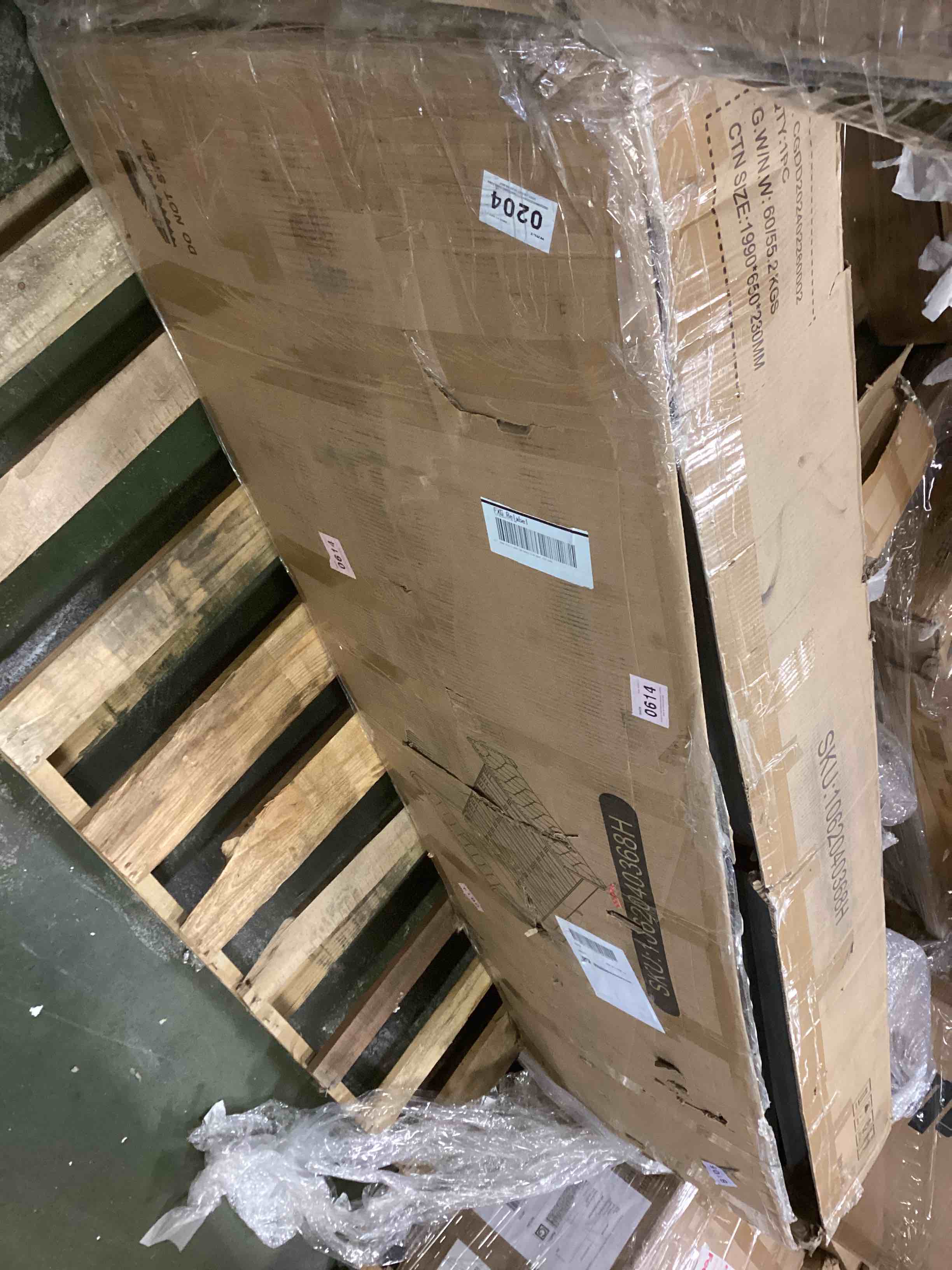 https://s3.amazonaws.com/lotting-images-prod/bidfta/PPE0503079_1730206142693.jpeg