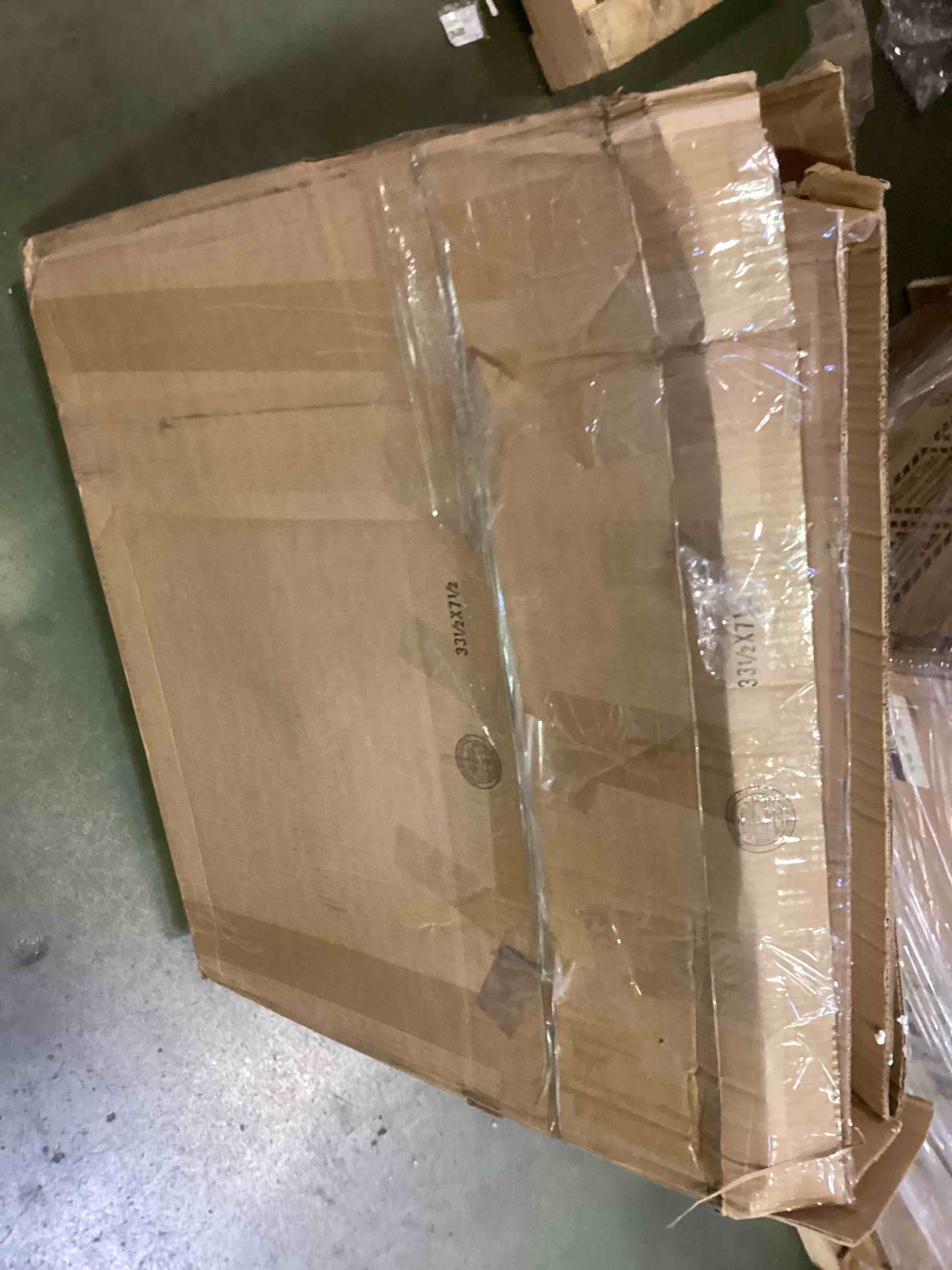 https://s3.amazonaws.com/lotting-images-prod/bidfta/PPE0503276_1730487085393.jpeg