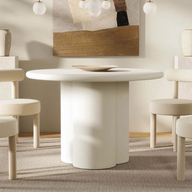 Hermelinda Round 47.2'' Dining Table