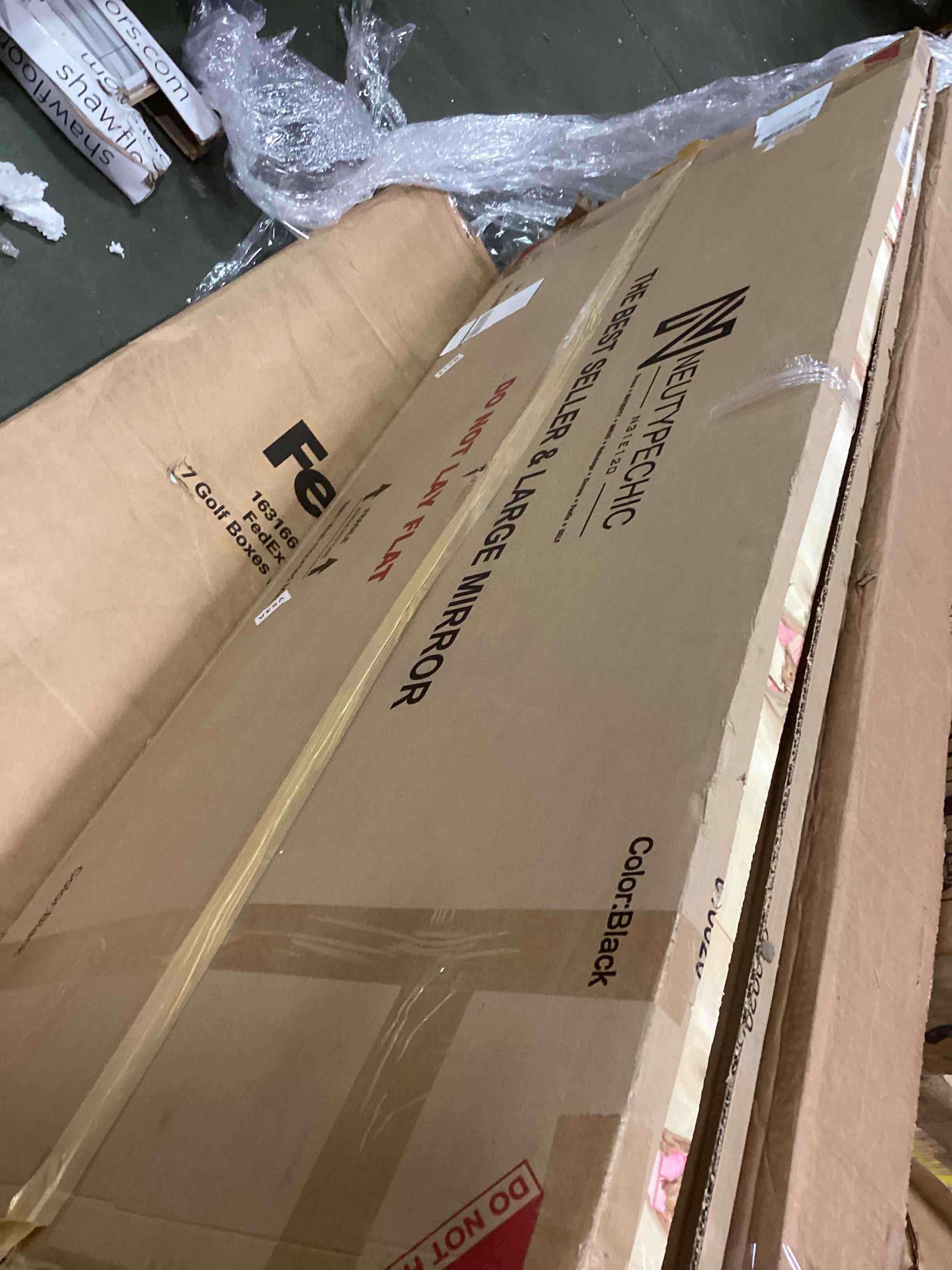 https://s3.amazonaws.com/lotting-images-prod/bidfta/PPE0503584_1730917485096.jpeg
