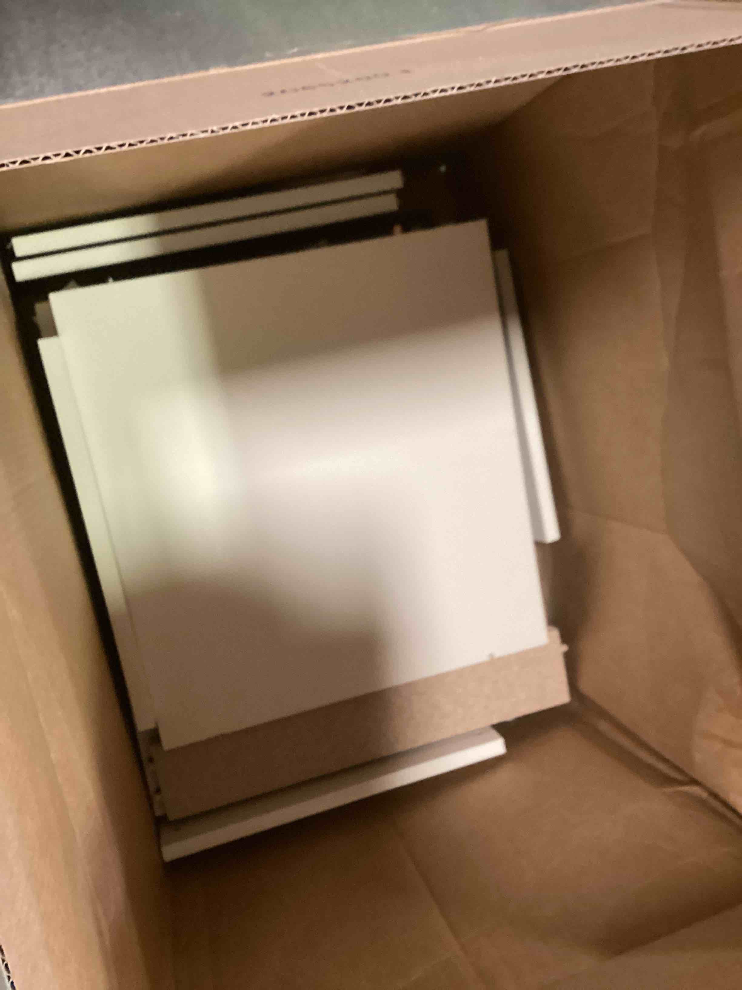 https://s3.amazonaws.com/lotting-images-prod/bidfta/PPE0503727_1731079216146.jpeg