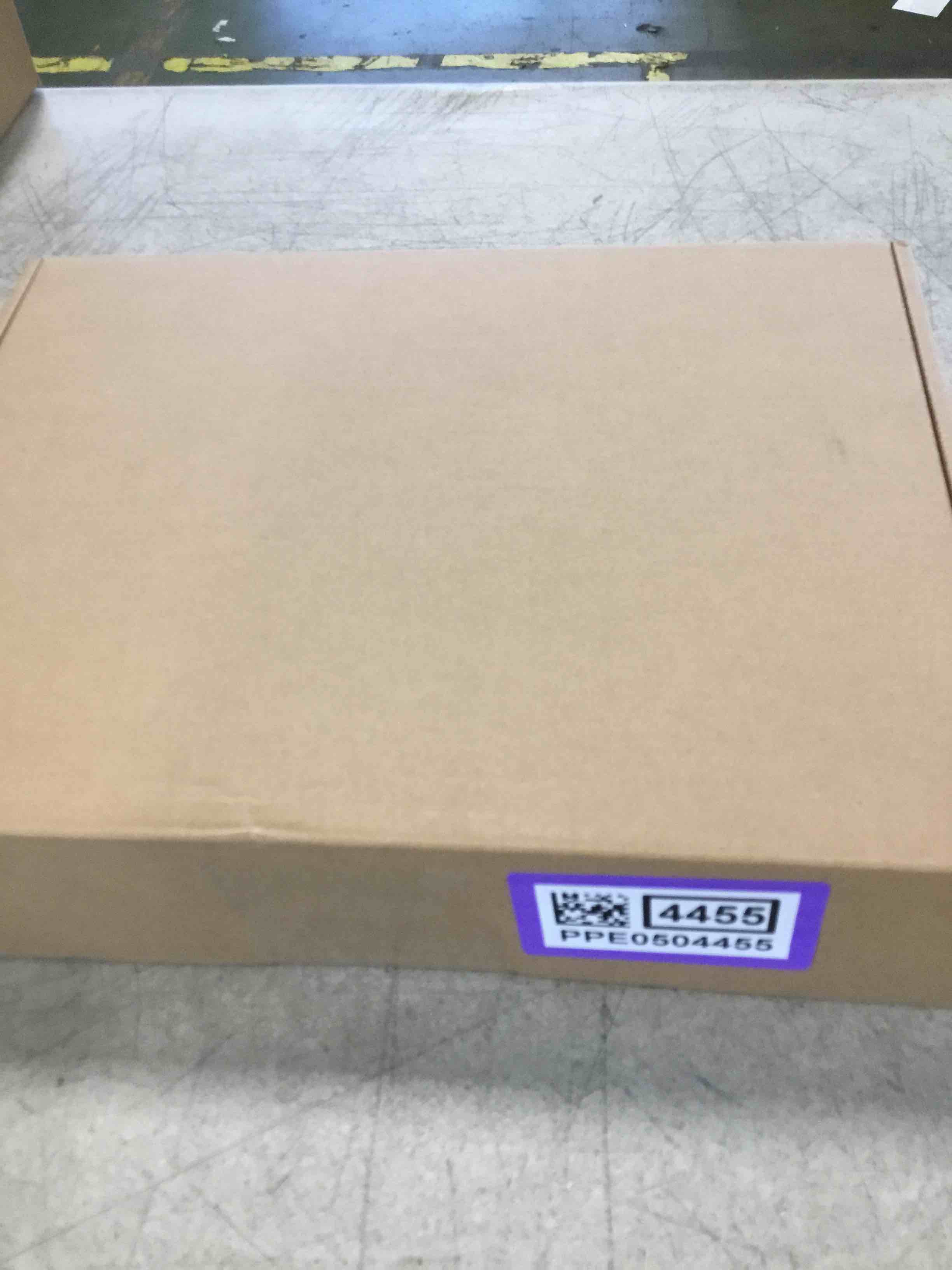 https://s3.amazonaws.com/lotting-images-prod/bidfta/PPE0504455_1730217337208.jpeg