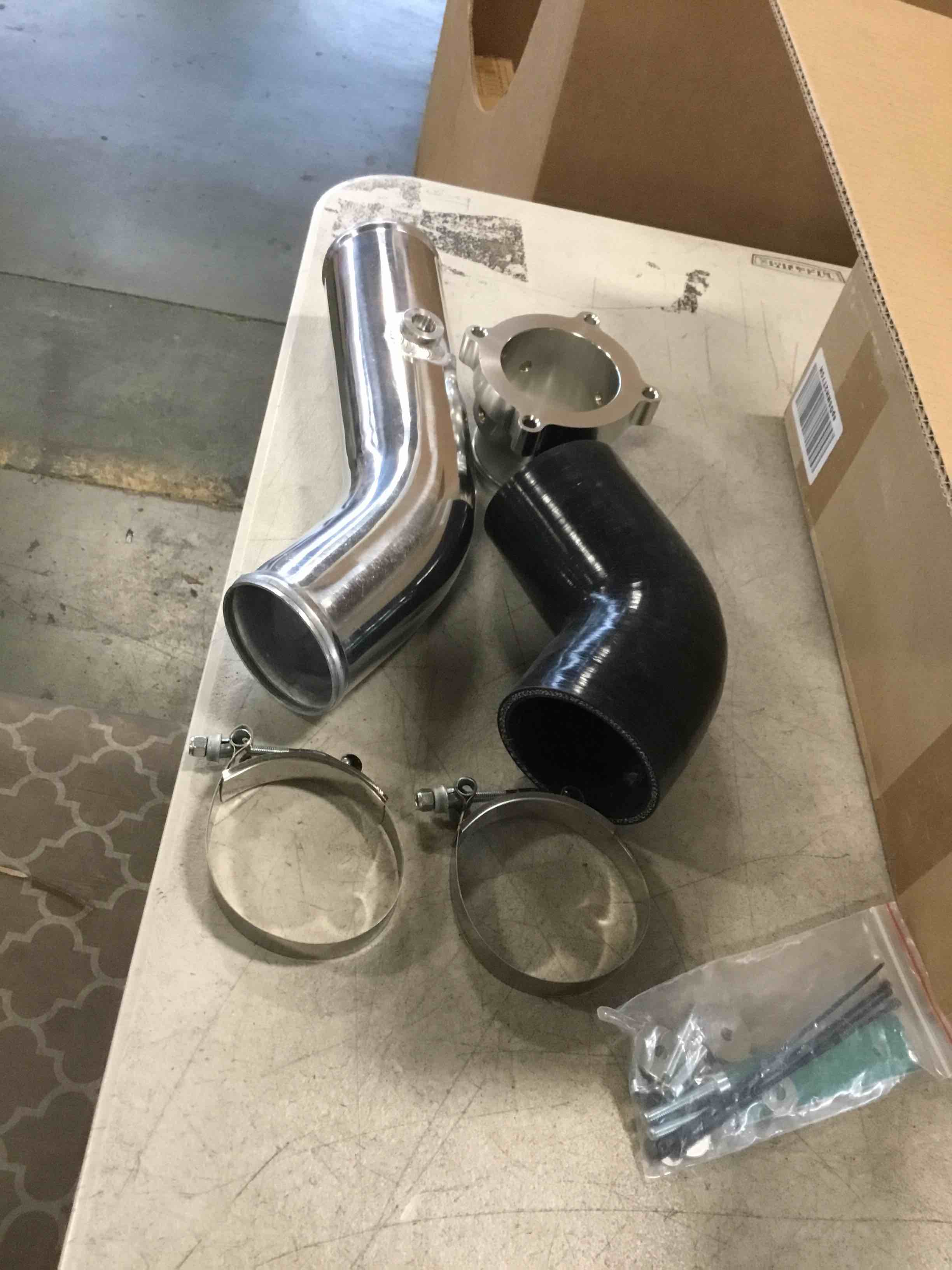 https://s3.amazonaws.com/lotting-images-prod/bidfta/PPE0504514_1730206598119.jpeg