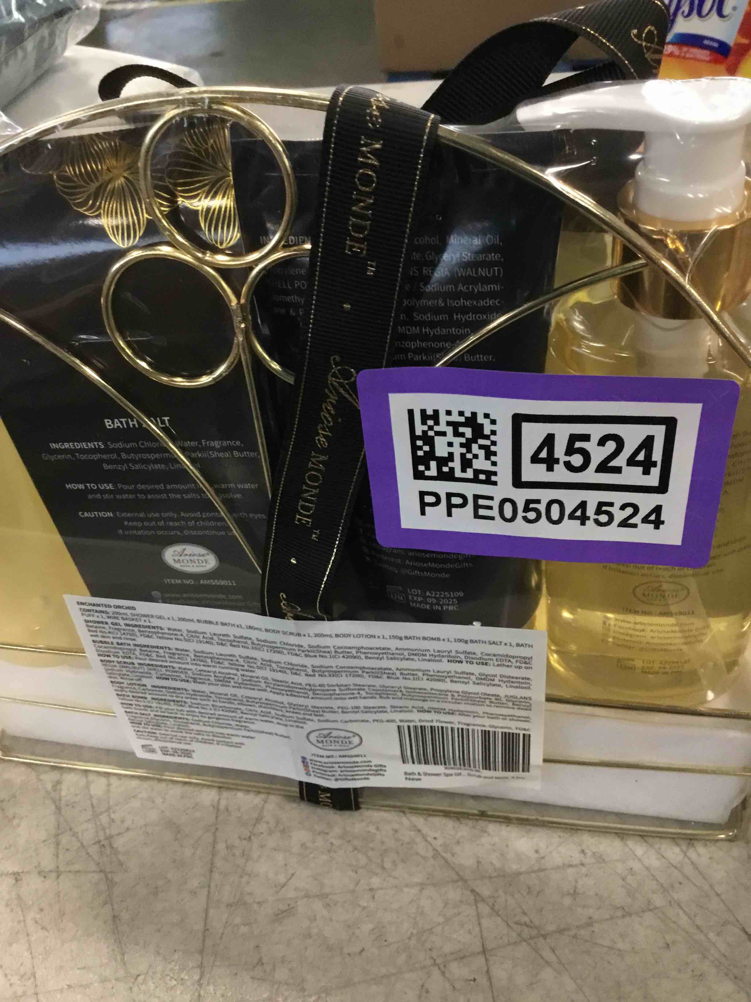 https://s3.amazonaws.com/lotting-images-prod/bidfta/PPE0504524_1730205279599.jpeg