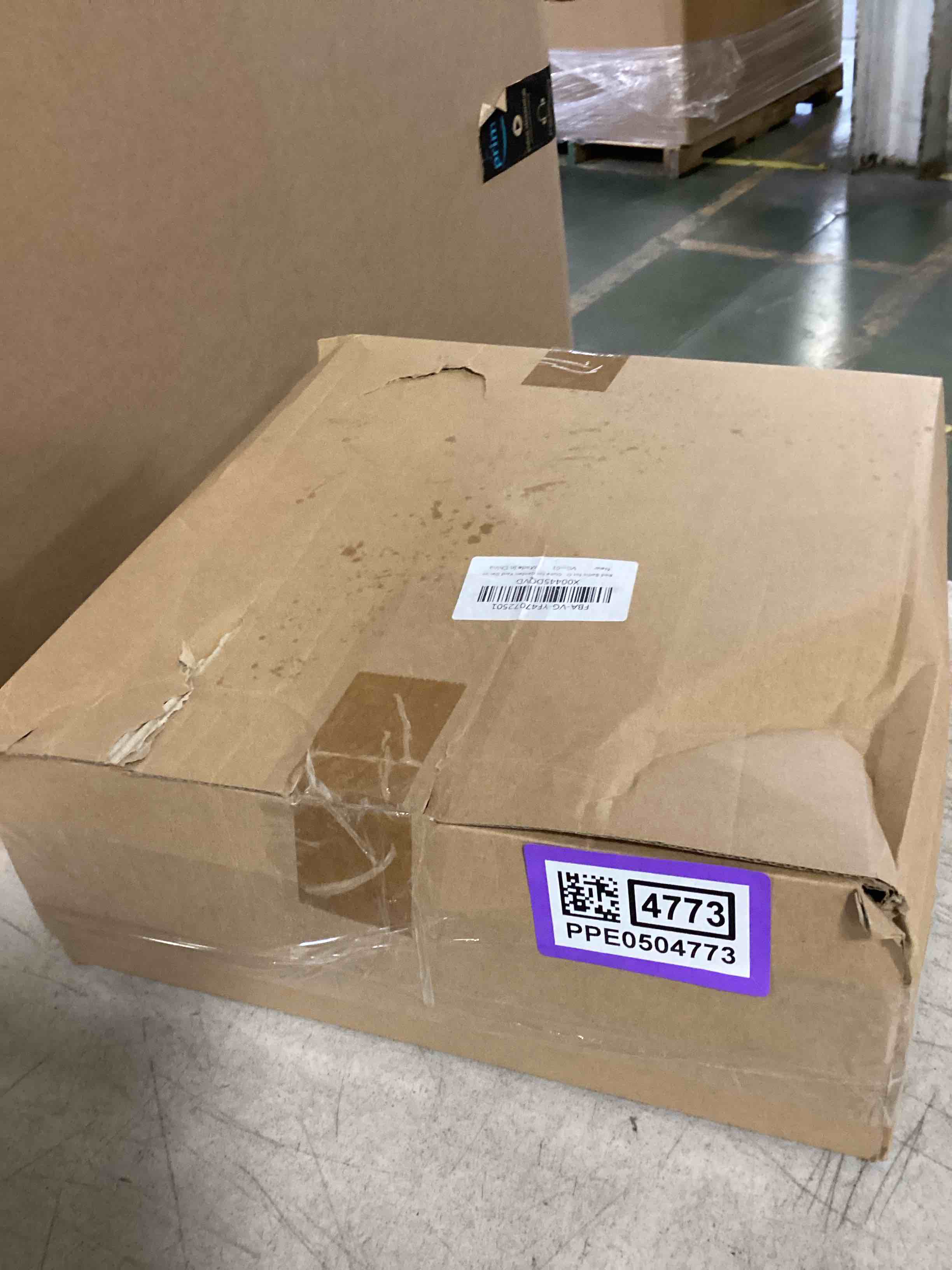 https://s3.amazonaws.com/lotting-images-prod/bidfta/PPE0504773_1729886773602.jpeg