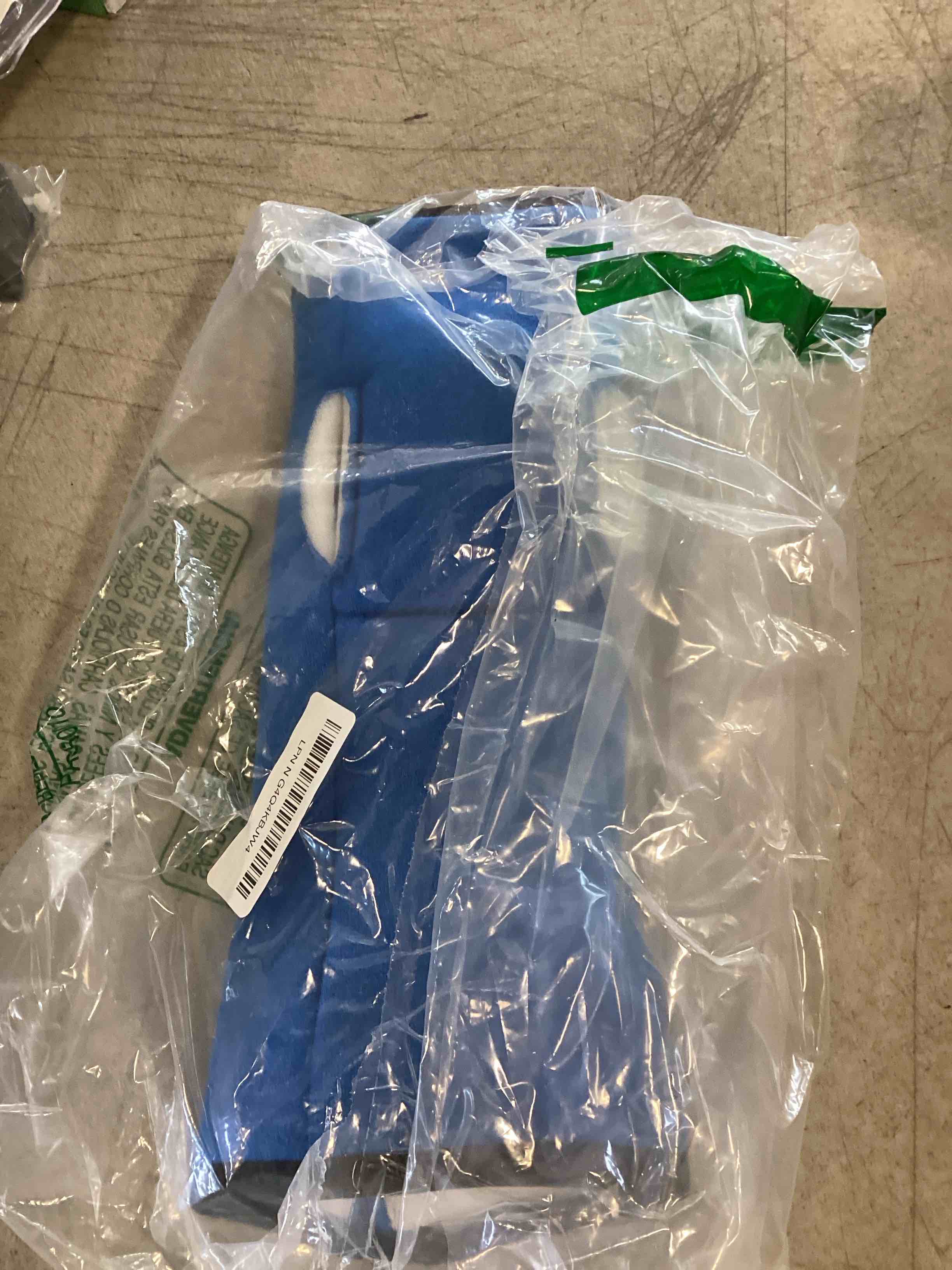 https://s3.amazonaws.com/lotting-images-prod/bidfta/PPE0505313_1729691004802.jpeg