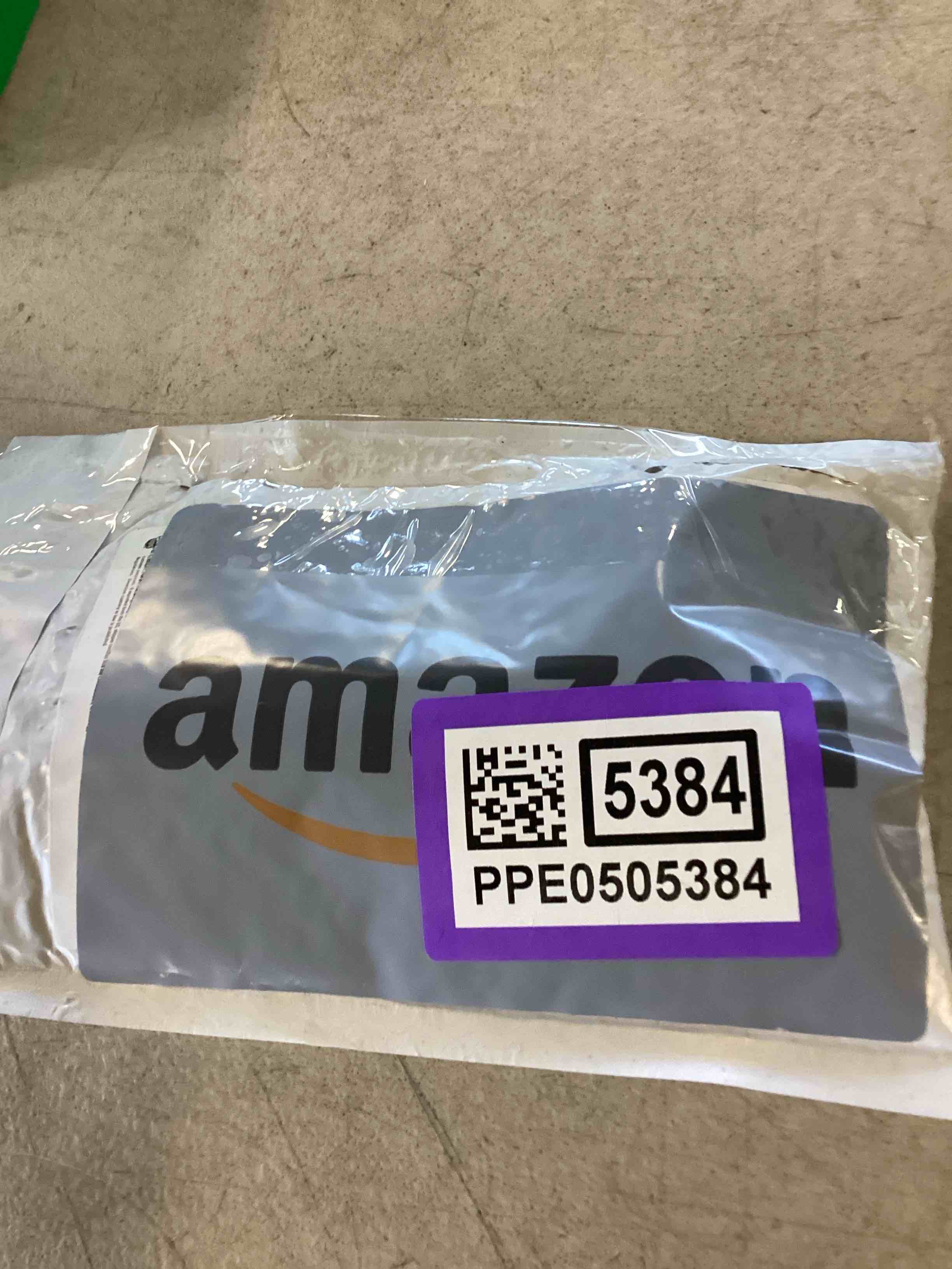 https://s3.amazonaws.com/lotting-images-prod/bidfta/PPE0505384_1729627942343.jpeg