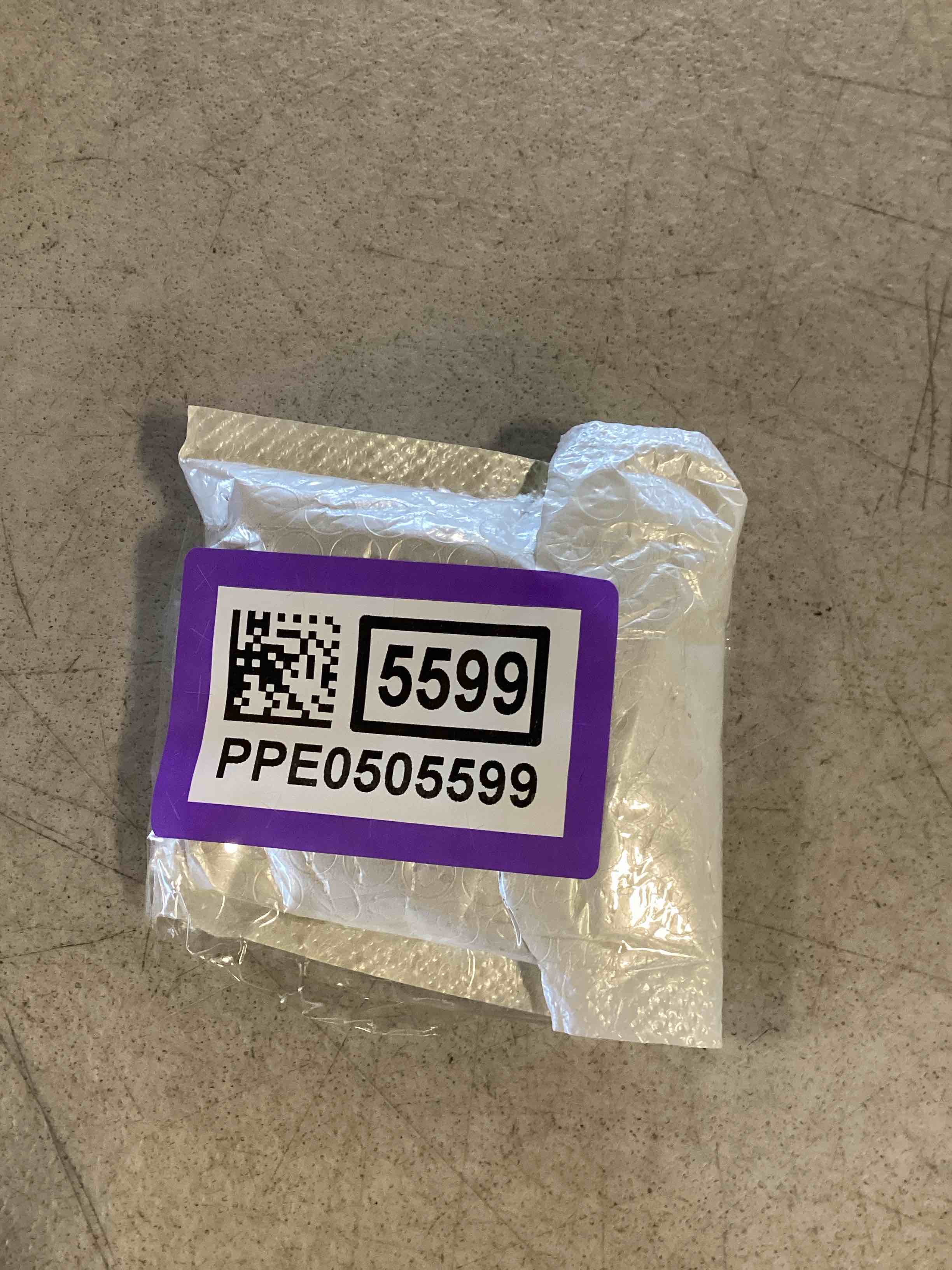 https://s3.amazonaws.com/lotting-images-prod/bidfta/PPE0505599_1729537251179.jpeg