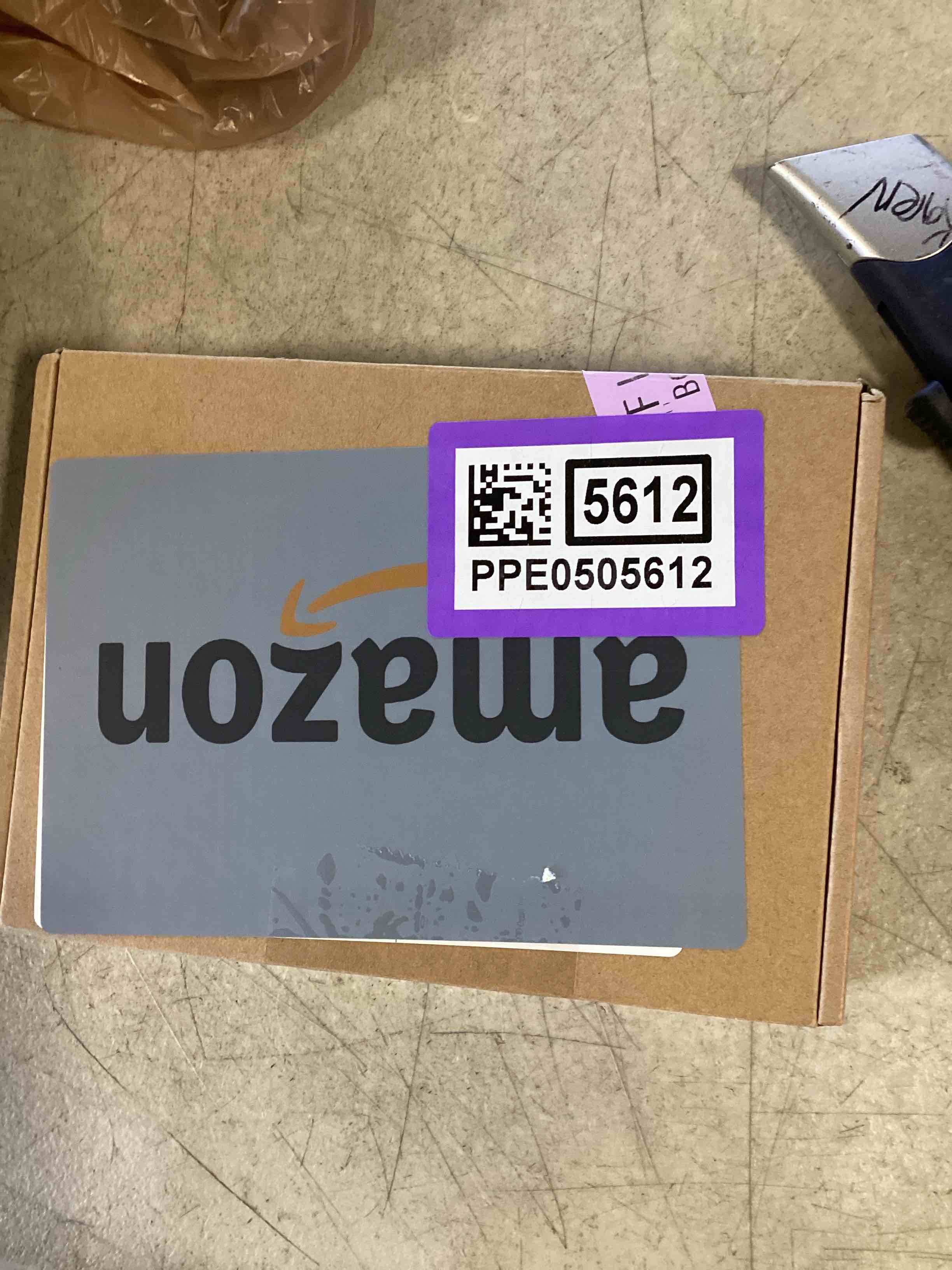 https://s3.amazonaws.com/lotting-images-prod/bidfta/PPE0505612_1729535934650.jpeg