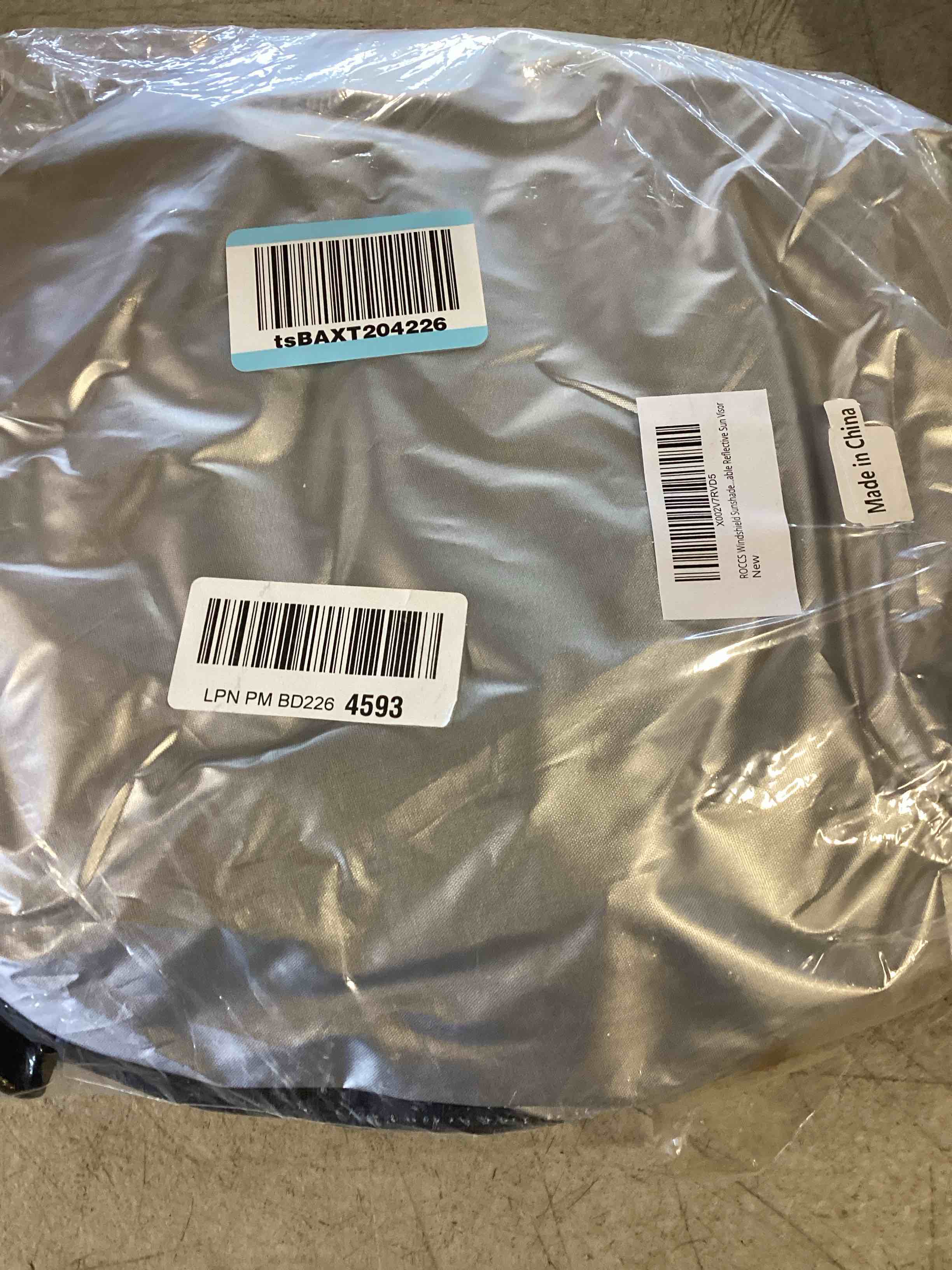 https://s3.amazonaws.com/lotting-images-prod/bidfta/PPE0505663_1729528793973.jpeg