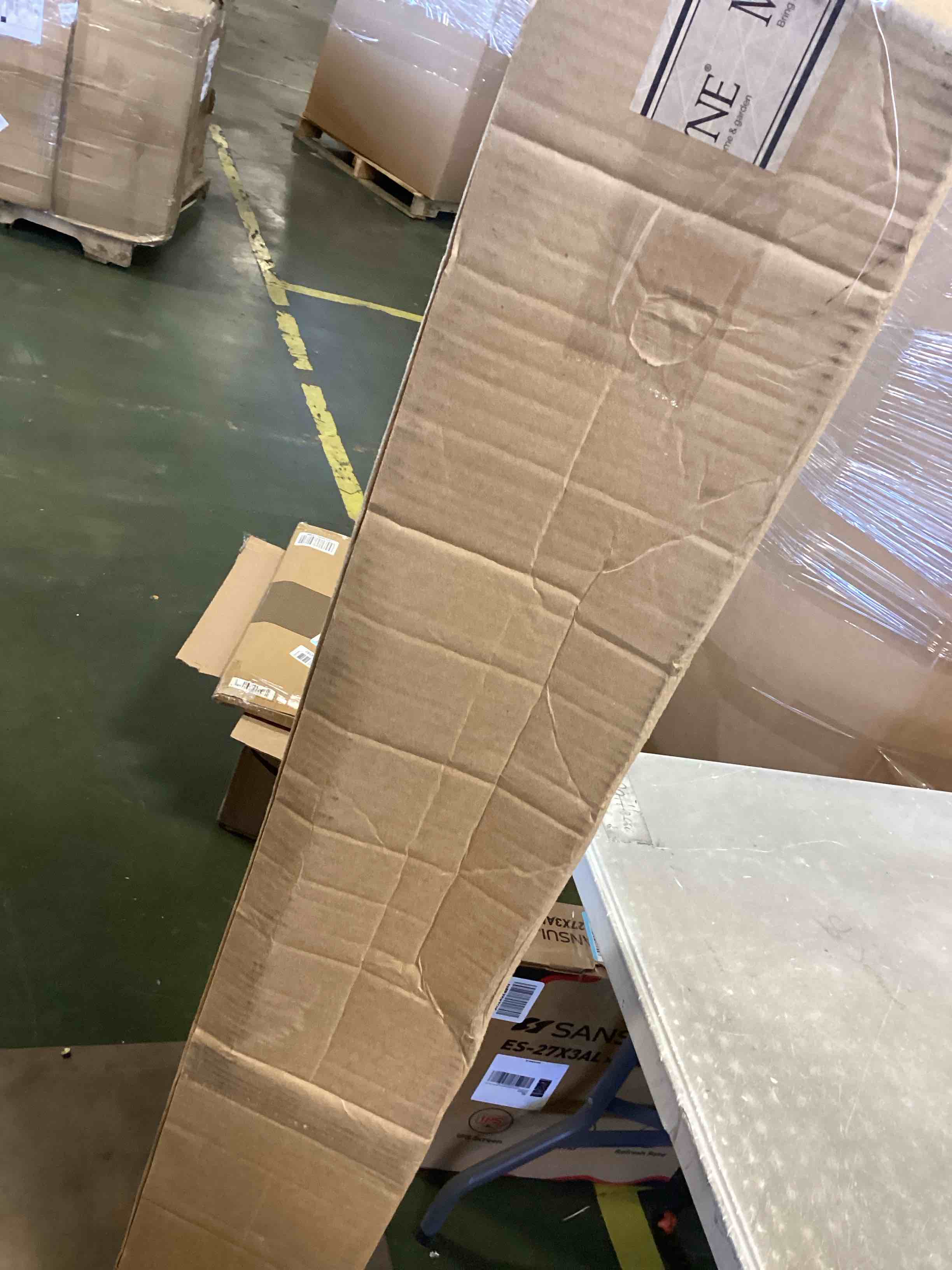 https://s3.amazonaws.com/lotting-images-prod/bidfta/PPE0507148_1729184499007.jpeg