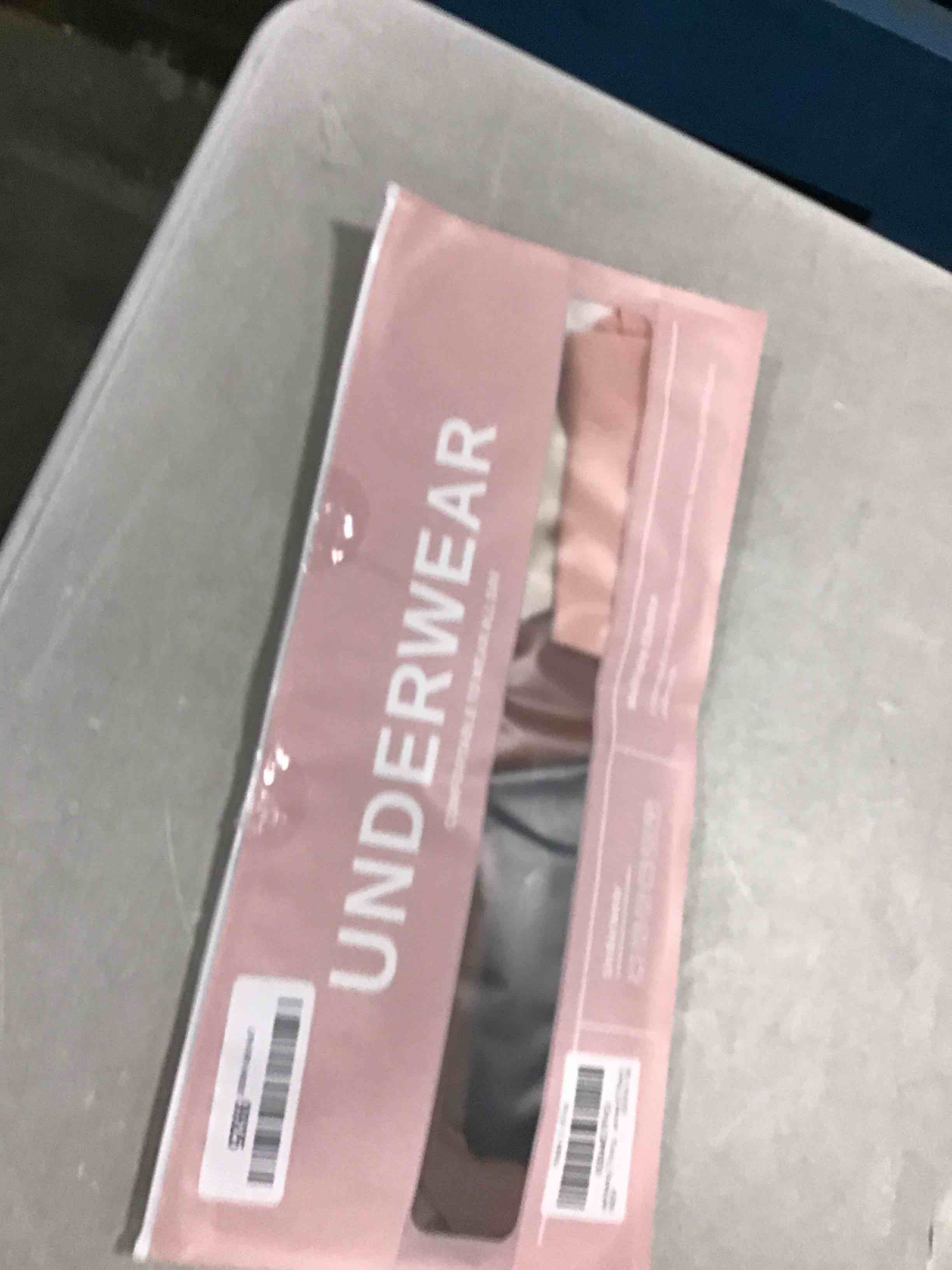 https://s3.amazonaws.com/lotting-images-prod/bidfta/PPE0508167_1729016770309.jpeg