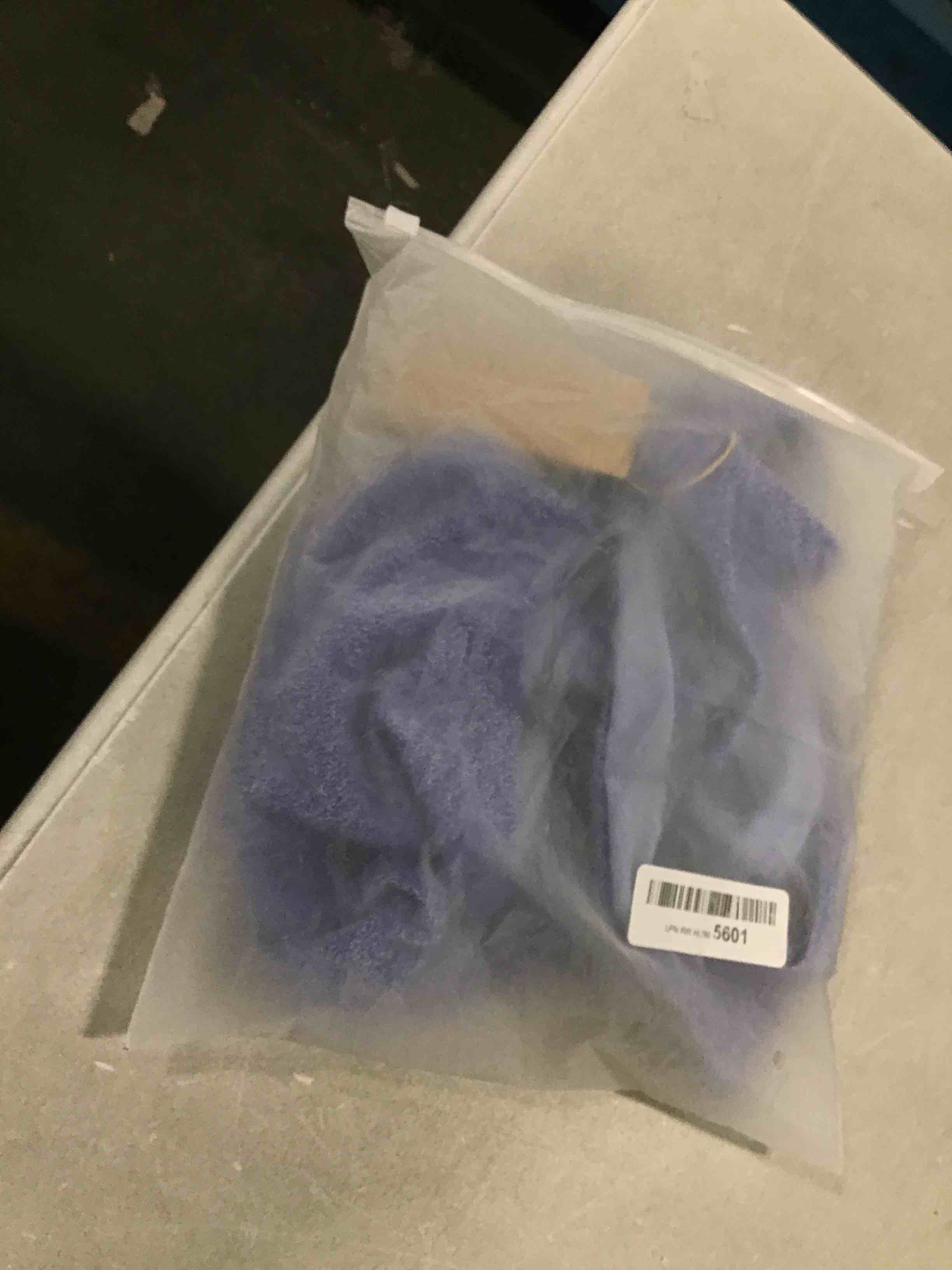 https://s3.amazonaws.com/lotting-images-prod/bidfta/PPE0508219_1729014316807.jpeg