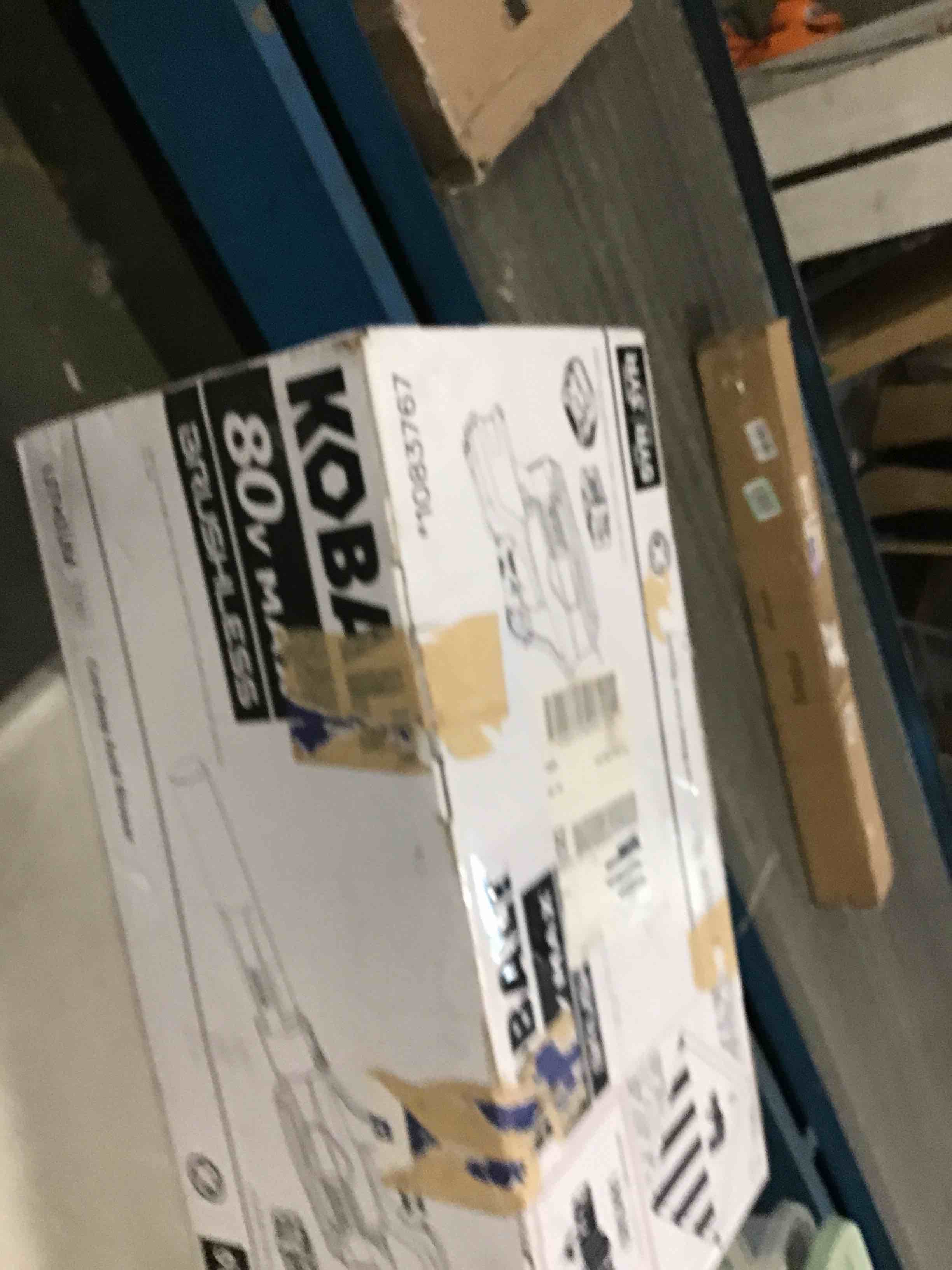 https://s3.amazonaws.com/lotting-images-prod/bidfta/PPE0508428_1728998657766.jpeg