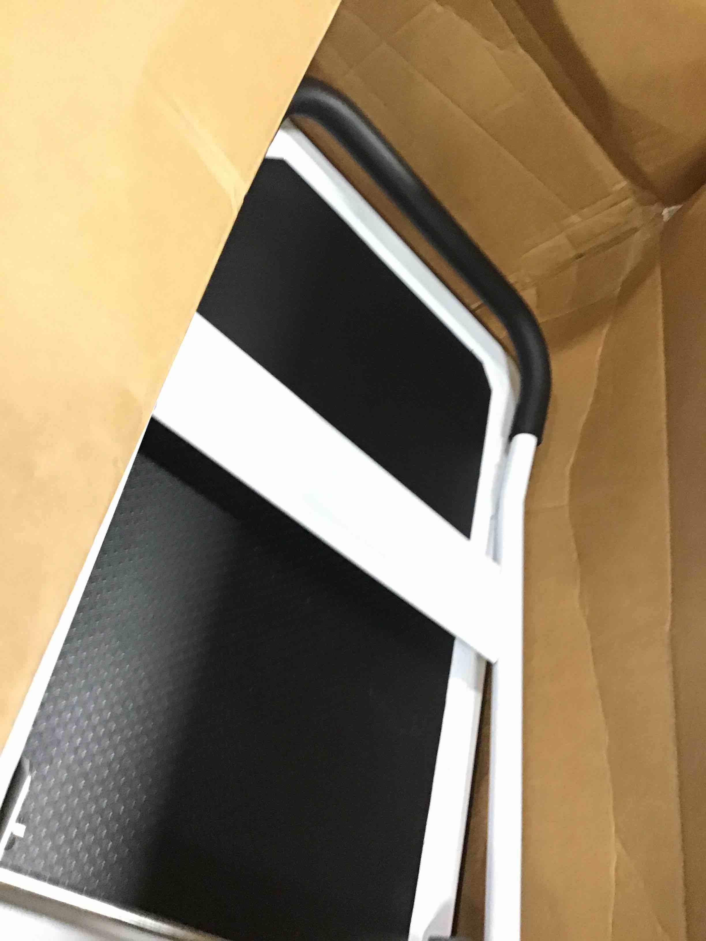 https://s3.amazonaws.com/lotting-images-prod/bidfta/PPE0508454_1728997113755.jpeg