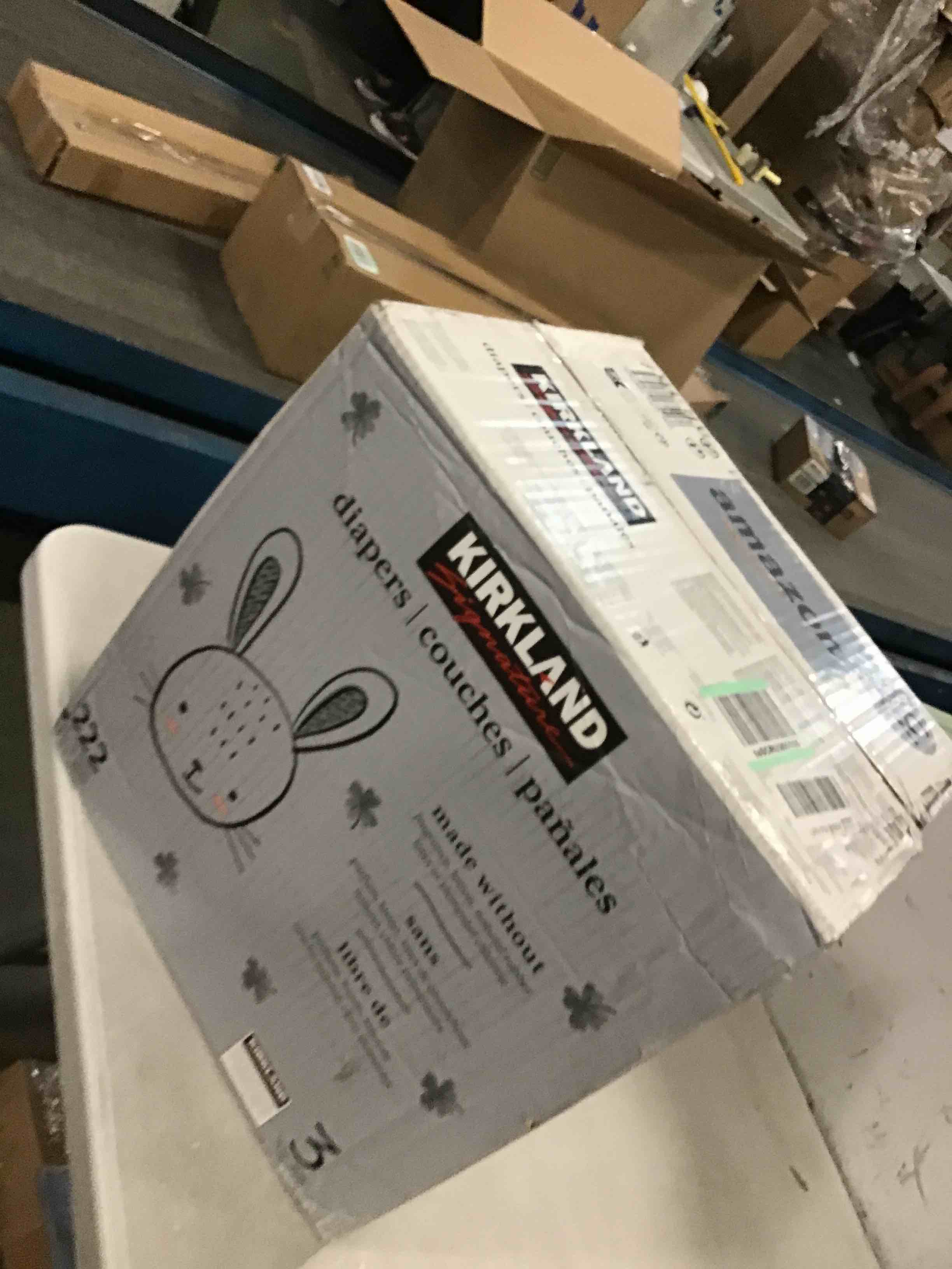 https://s3.amazonaws.com/lotting-images-prod/bidfta/PPE0508487_1728995449579.jpeg
