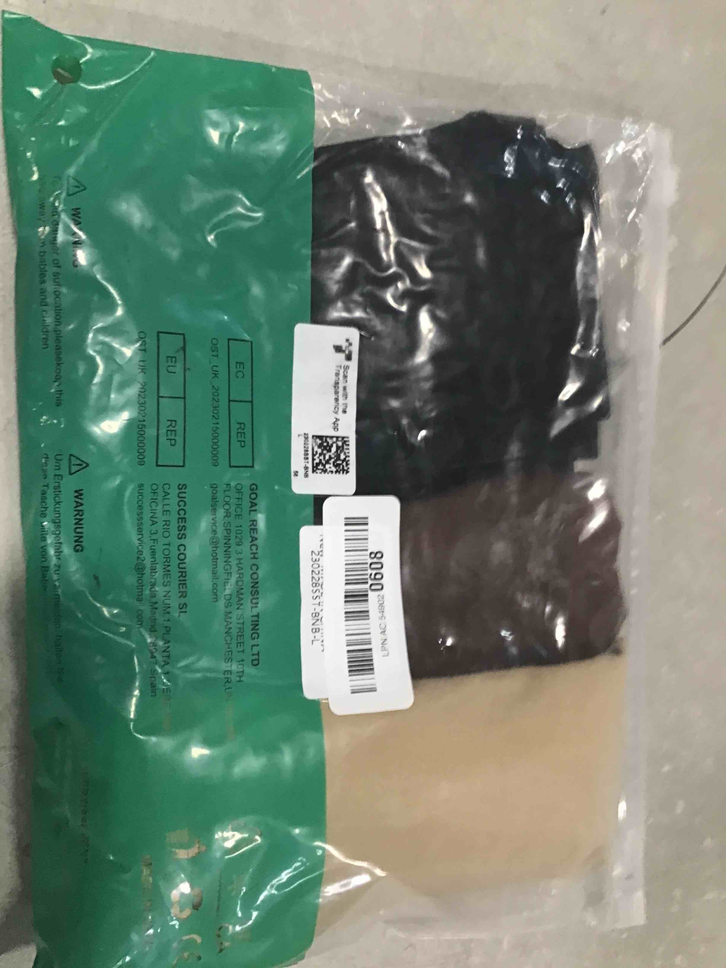 https://s3.amazonaws.com/lotting-images-prod/bidfta/PPE0509127_1728750979372.jpeg