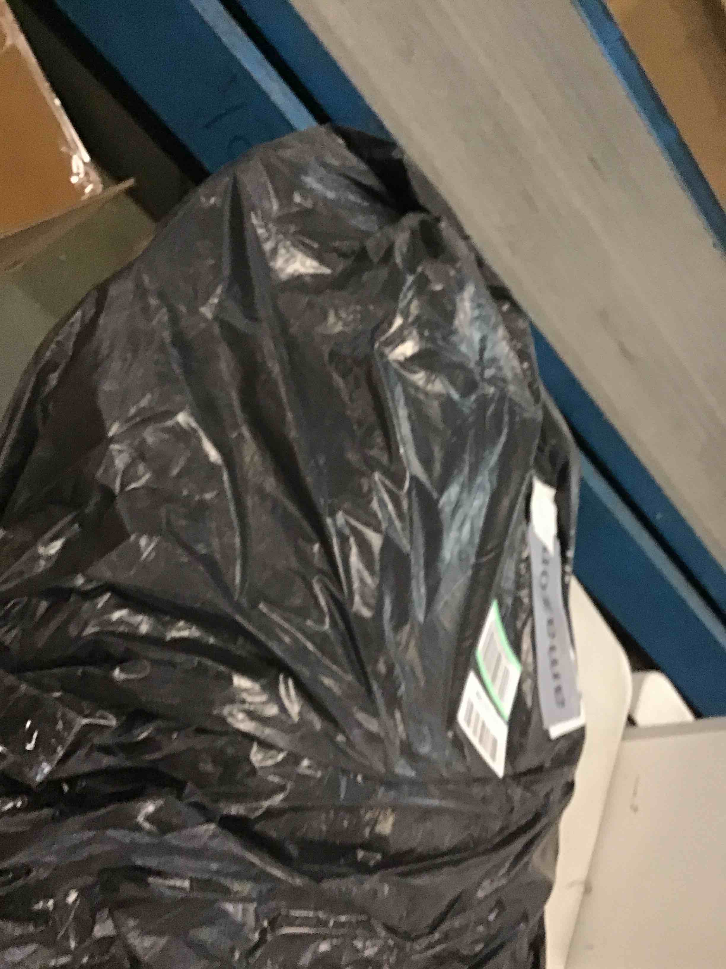 https://s3.amazonaws.com/lotting-images-prod/bidfta/PPE0509175_1728748695371.jpeg