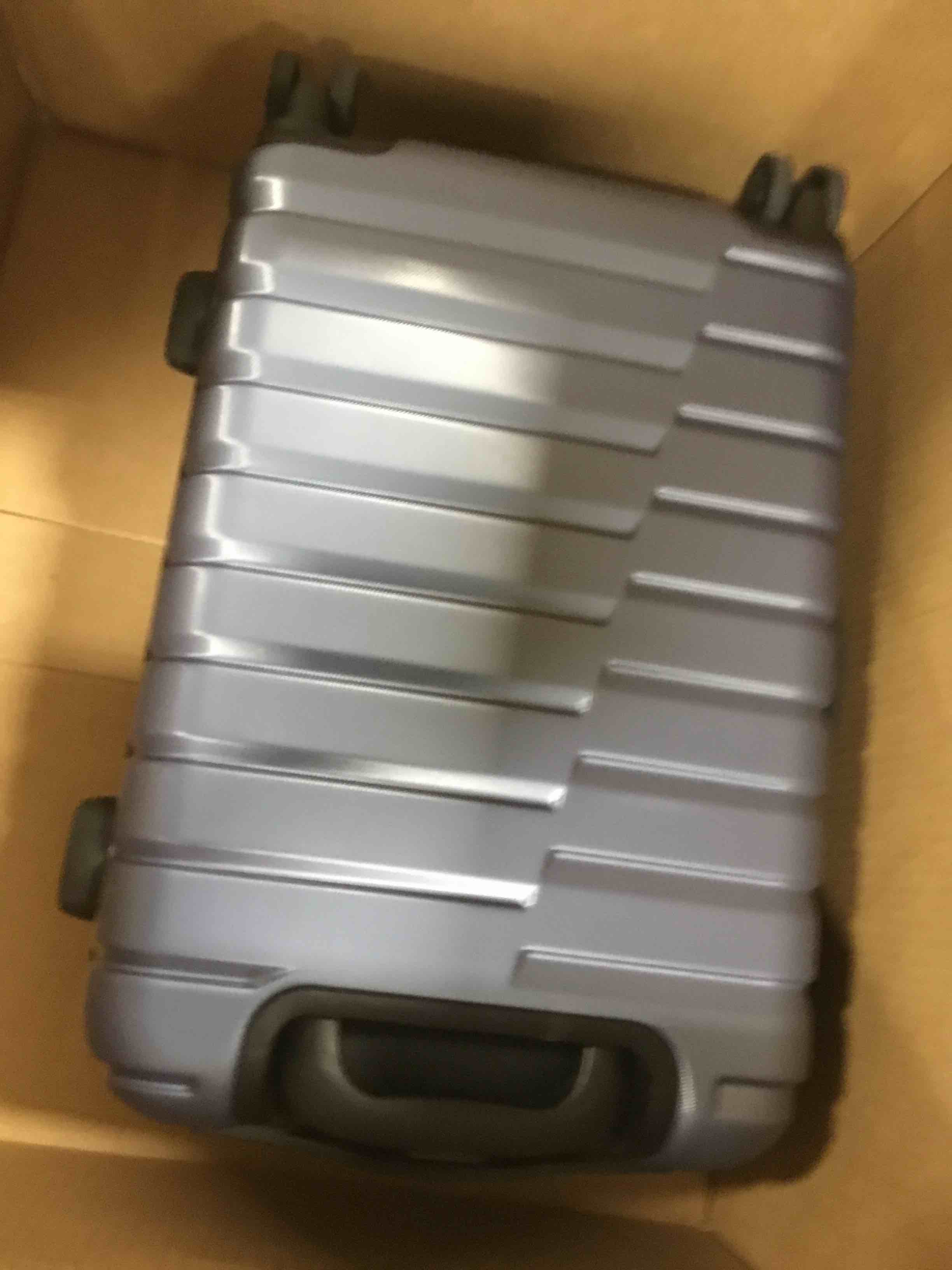https://s3.amazonaws.com/lotting-images-prod/bidfta/PPE0510025_1729570735645.jpeg