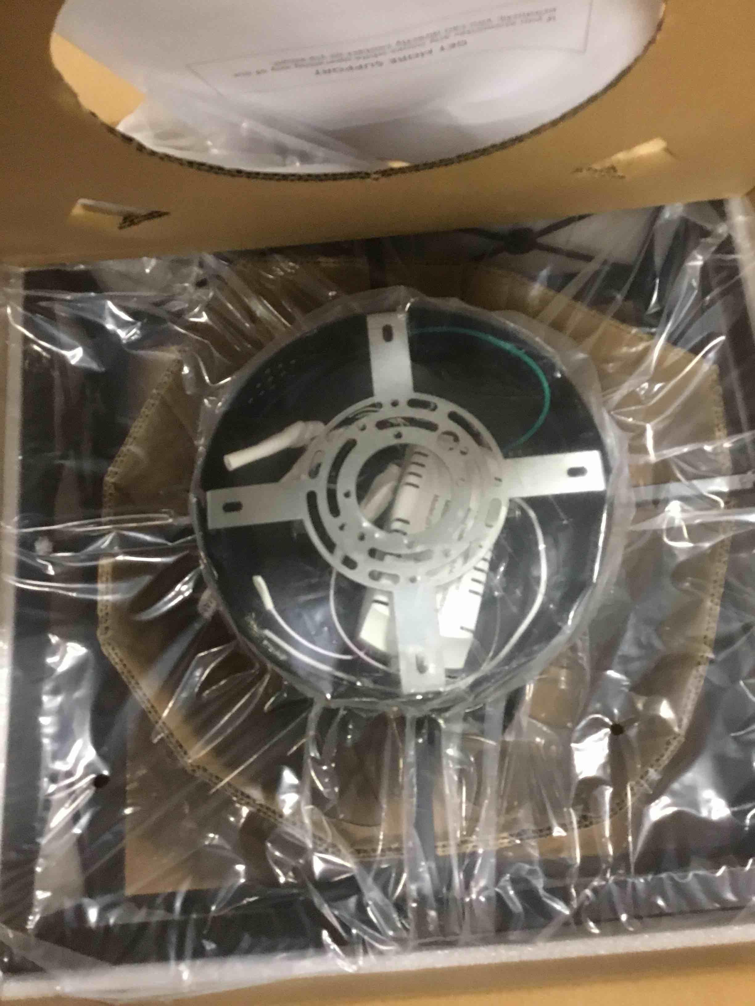 https://s3.amazonaws.com/lotting-images-prod/bidfta/PPE0510051_1729568049017.jpeg