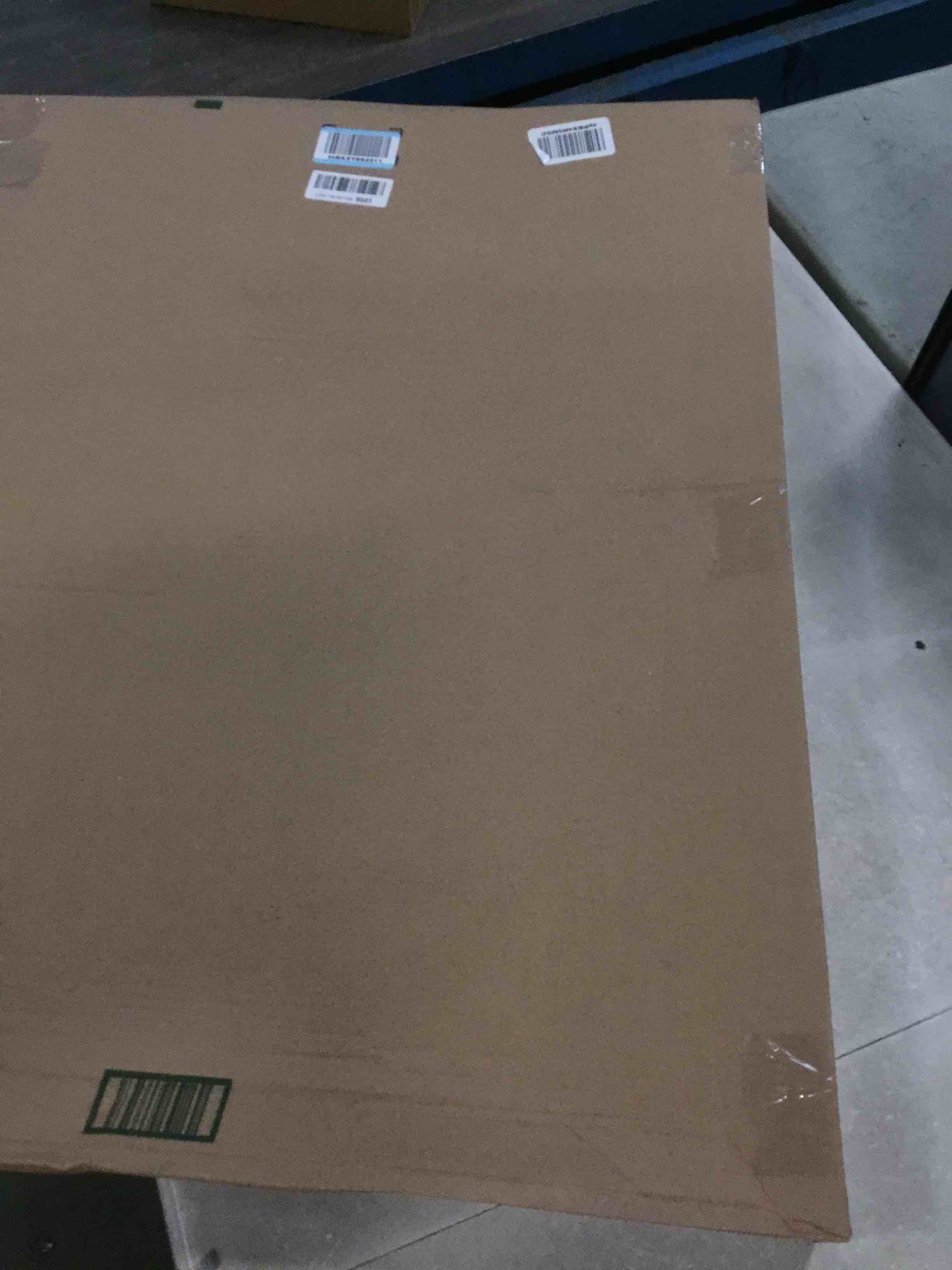 https://s3.amazonaws.com/lotting-images-prod/bidfta/PPE0510905_1729141985154.jpeg