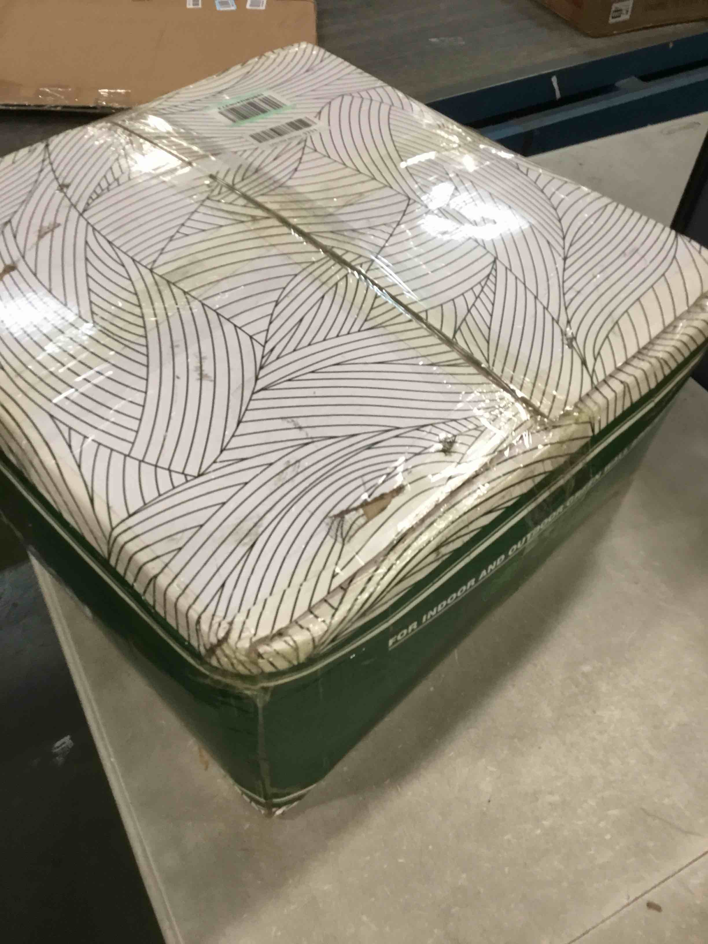 https://s3.amazonaws.com/lotting-images-prod/bidfta/PPE0511005_1729131145789.jpeg