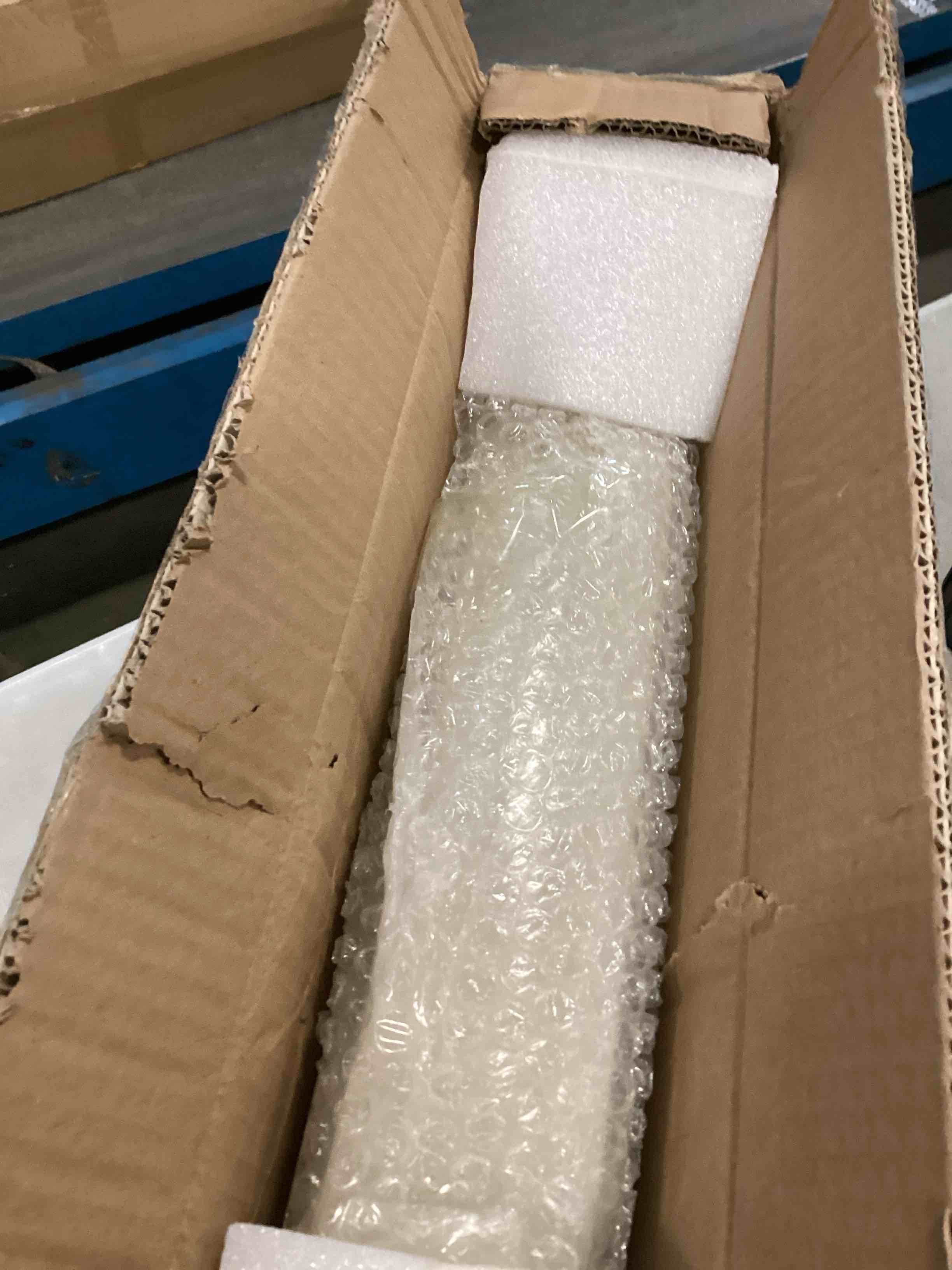 https://s3.amazonaws.com/lotting-images-prod/bidfta/PPE0511155_1729056022864.jpeg
