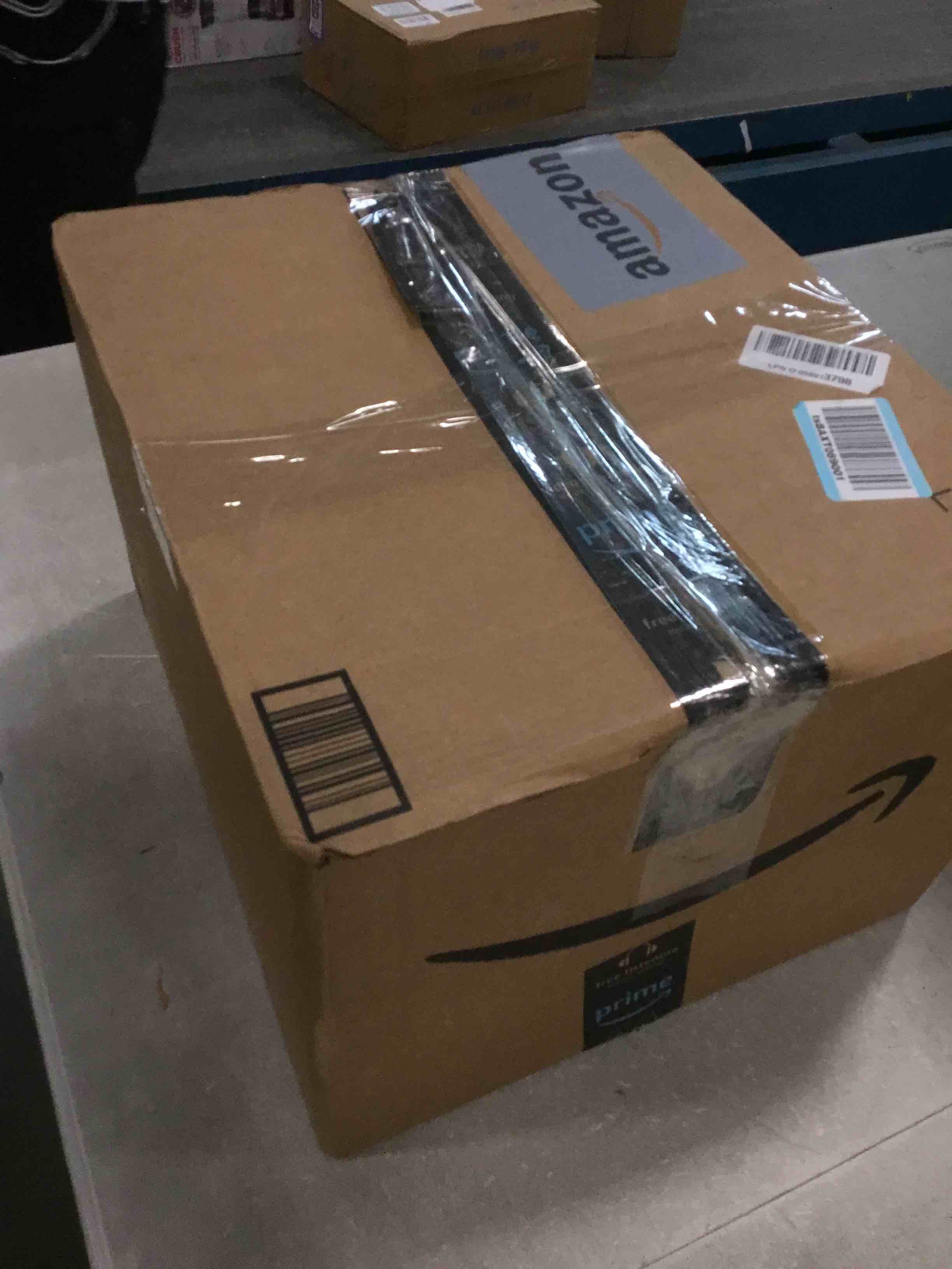 https://s3.amazonaws.com/lotting-images-prod/bidfta/PPE0511952_1728619882661.jpeg