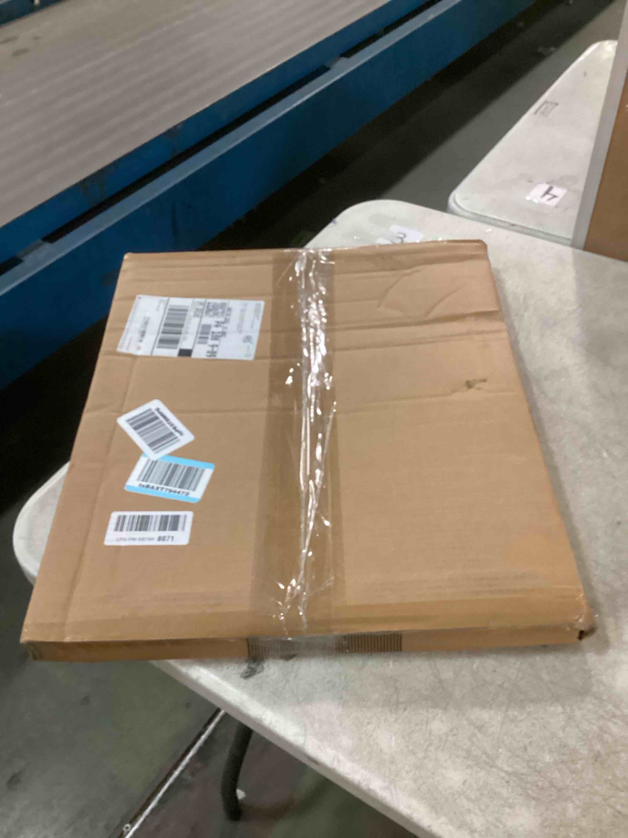 https://s3.amazonaws.com/lotting-images-prod/bidfta/PPE0512092_1729743682948.jpeg