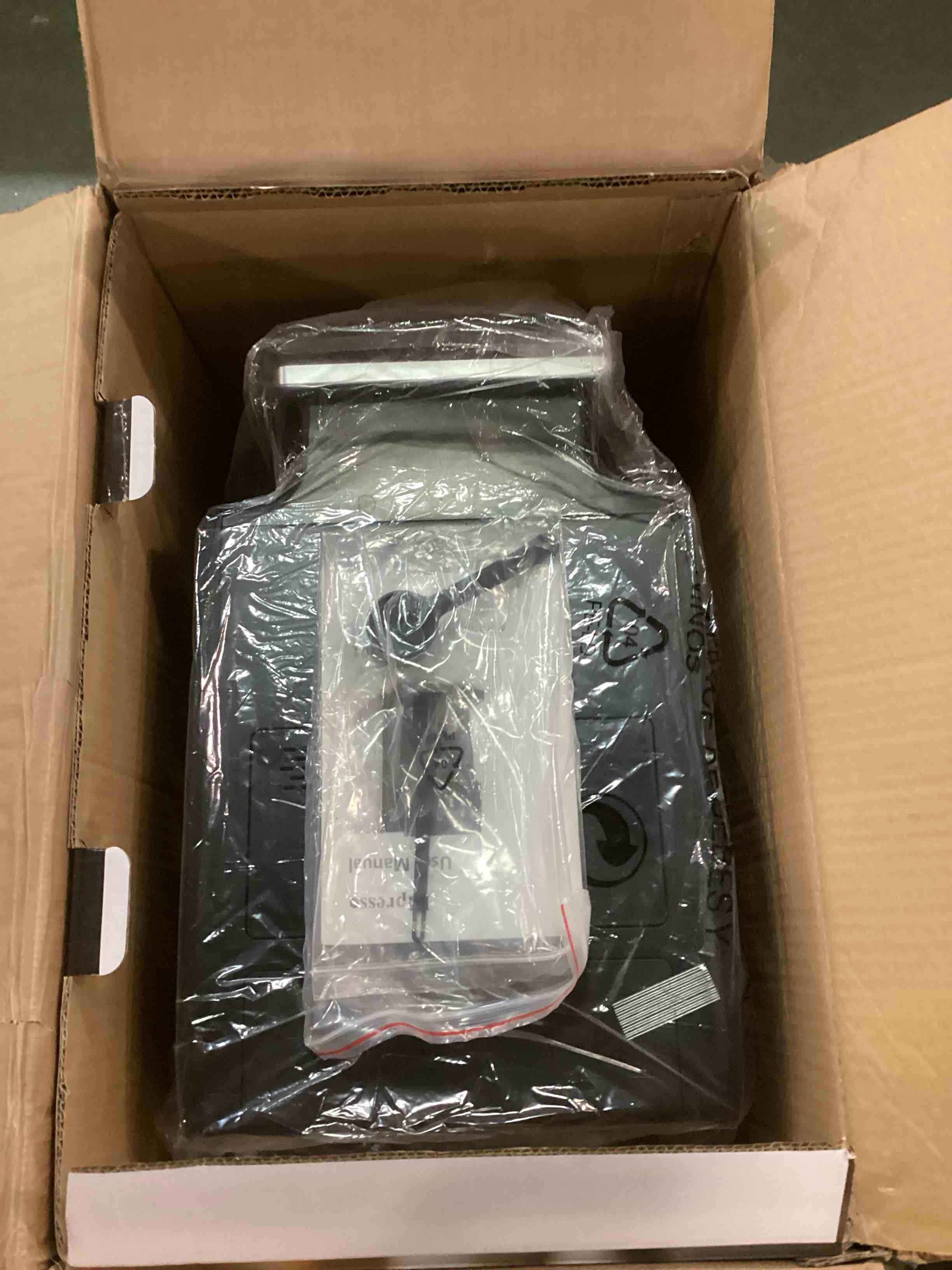 https://s3.amazonaws.com/lotting-images-prod/bidfta/PPE0512140_1729737468331.jpeg