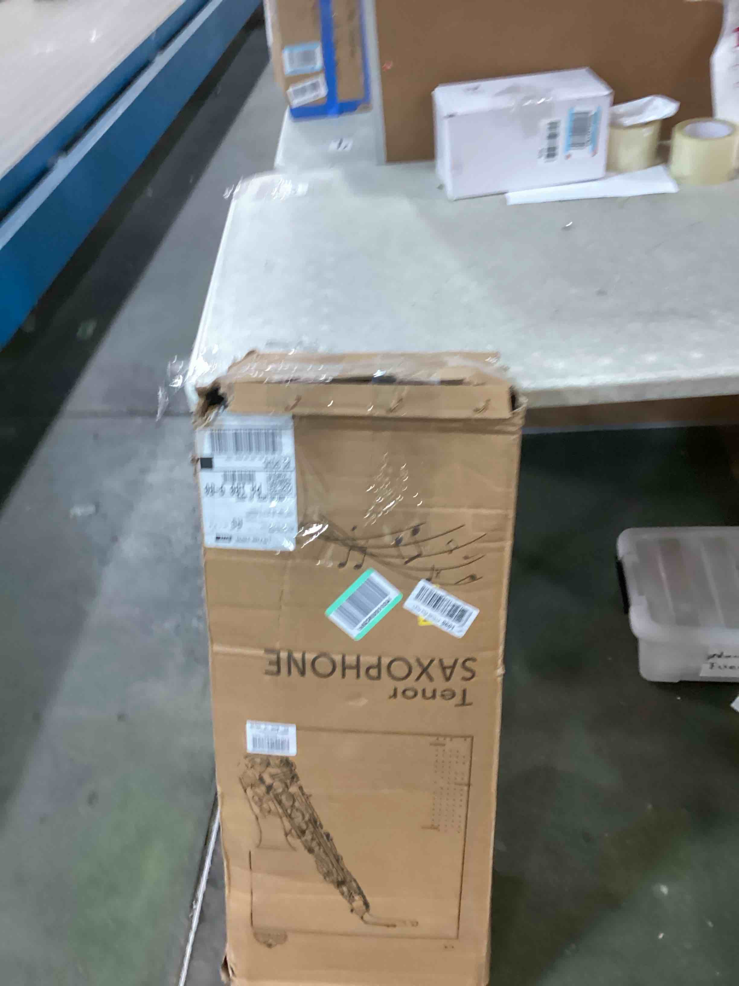 https://s3.amazonaws.com/lotting-images-prod/bidfta/PPE0512681_1729554835731.jpeg