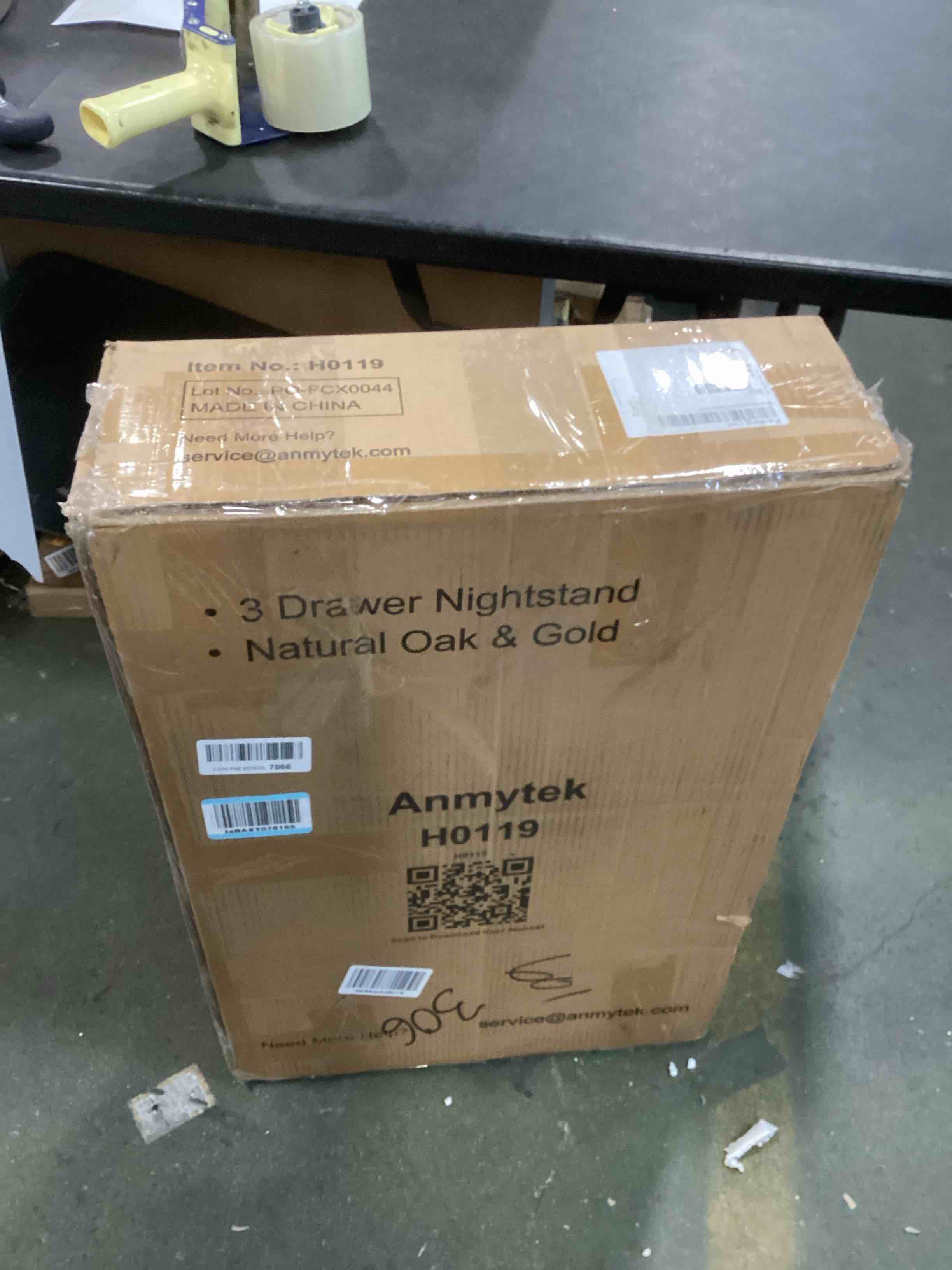 https://s3.amazonaws.com/lotting-images-prod/bidfta/PPE0512816_1729352239056.jpeg